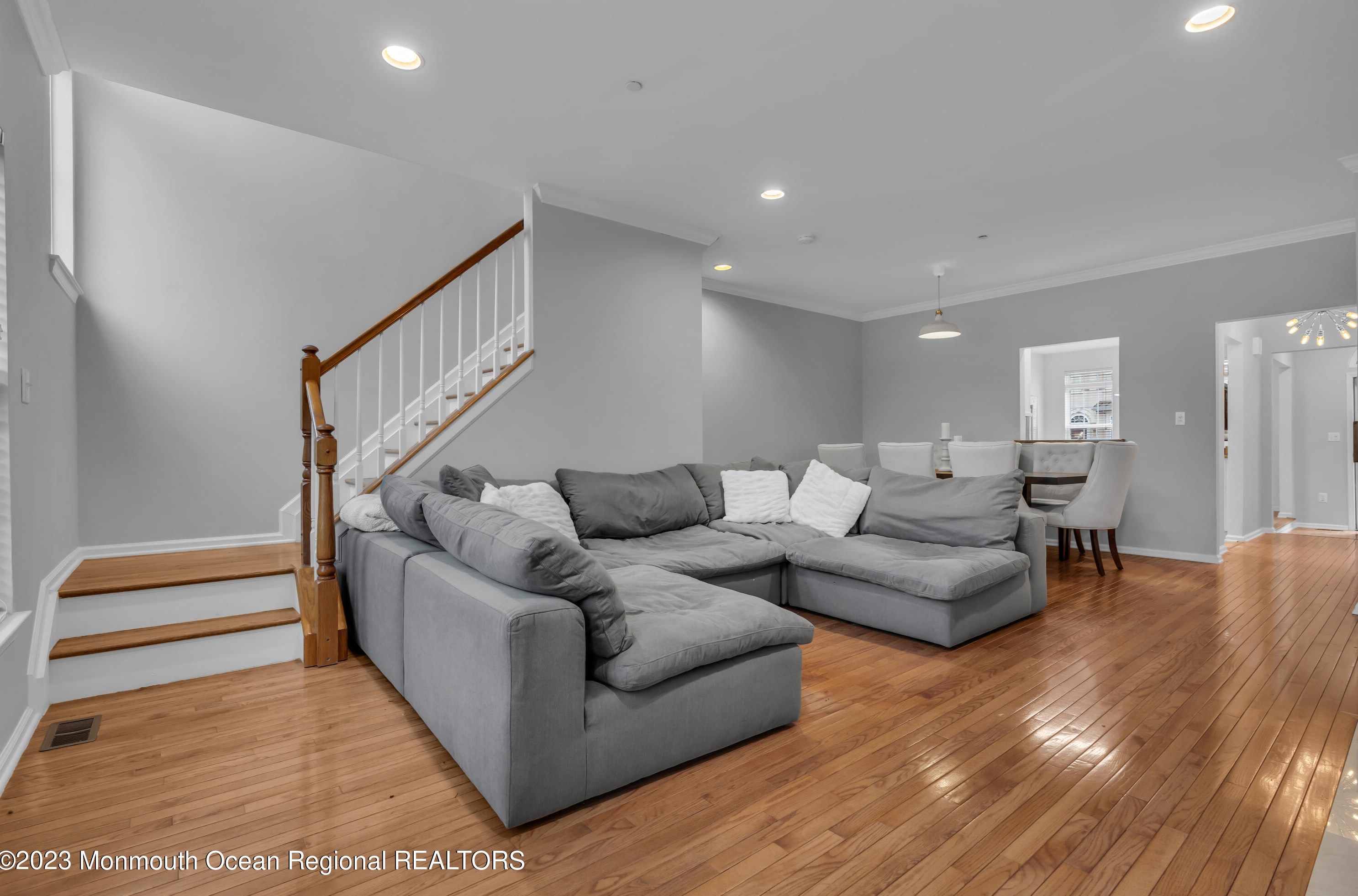 26 Aspen Way, Matawan NJ  07747-1905 exterior