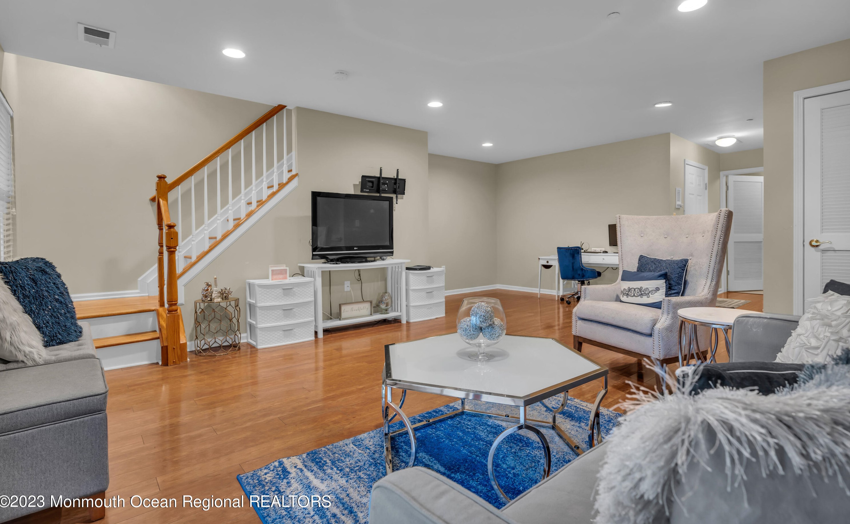 26 Aspen Way, Matawan NJ  07747-1905 exterior