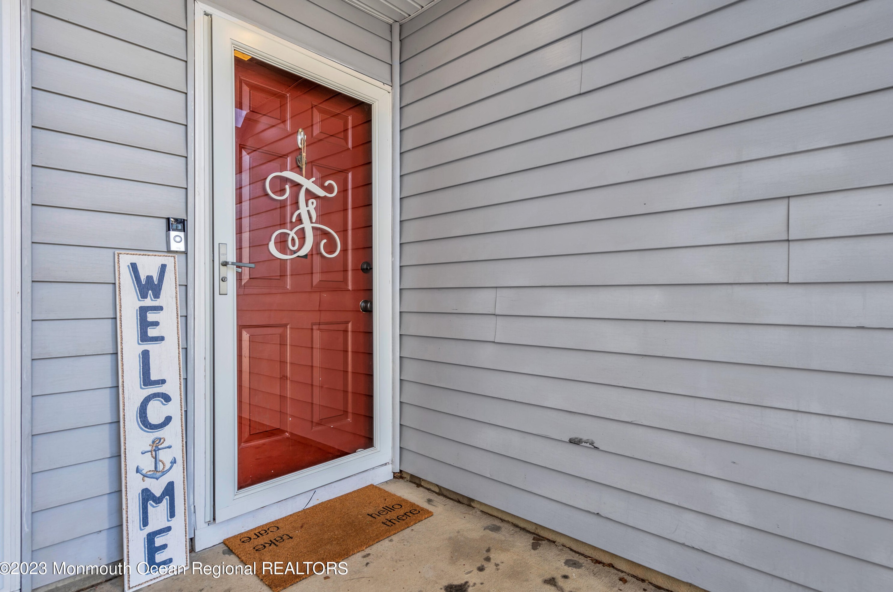 1812 Waters Edge Dr, Toms River NJ  08753-2680 exterior