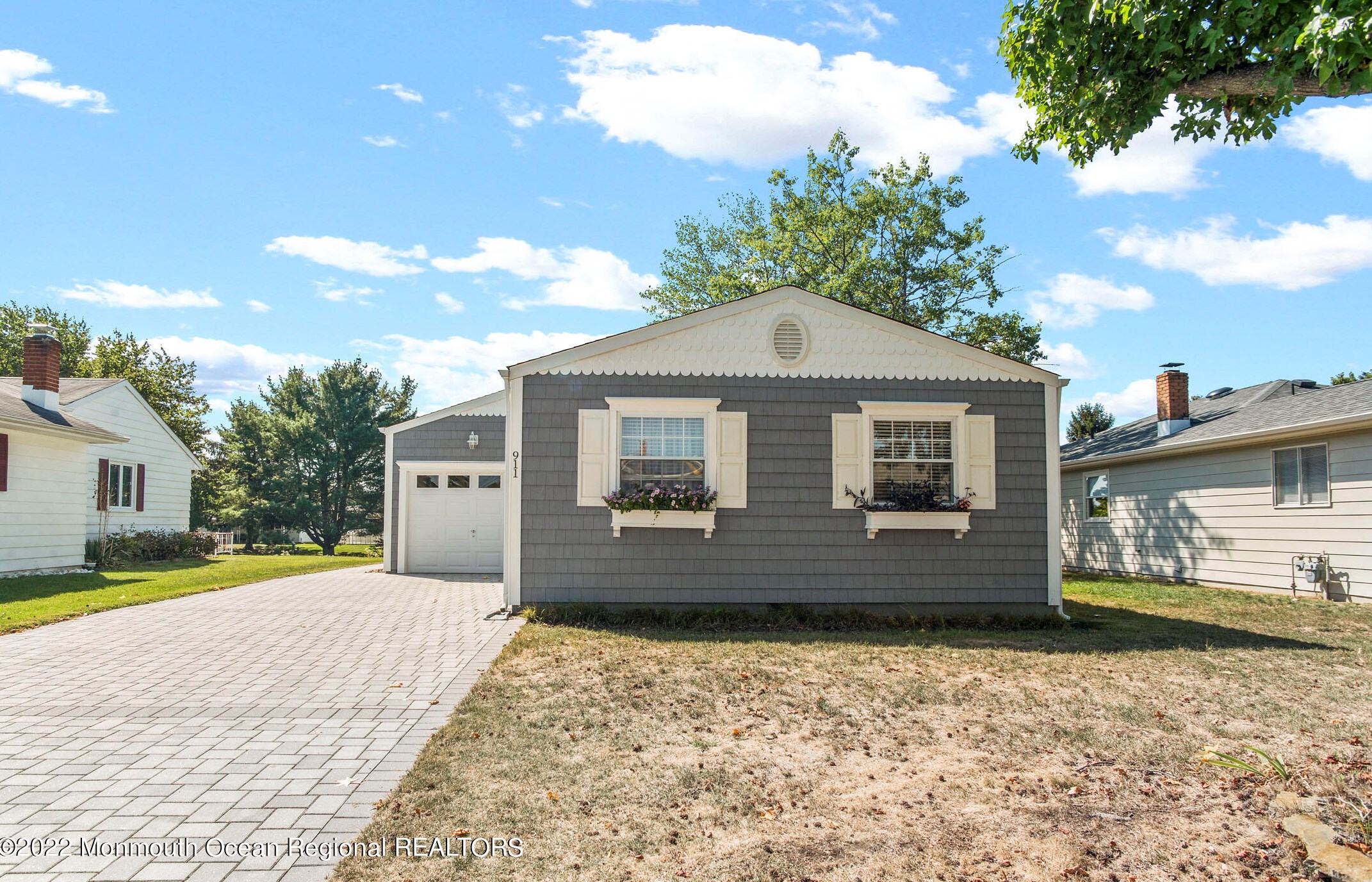 911 Jamaica Blvd, Toms River NJ  08757-3703 exterior