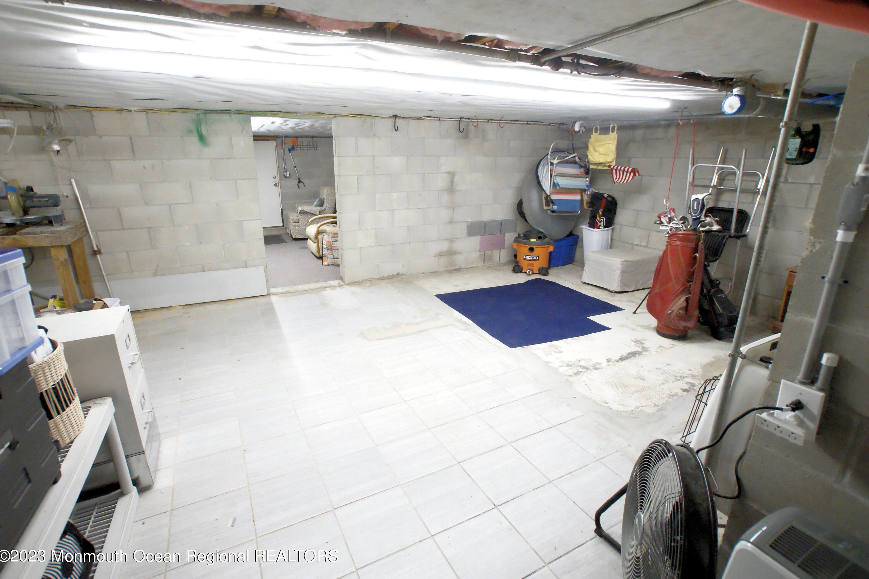 17 Lake Superior Dr, Tuckerton NJ  08087-1671 exterior