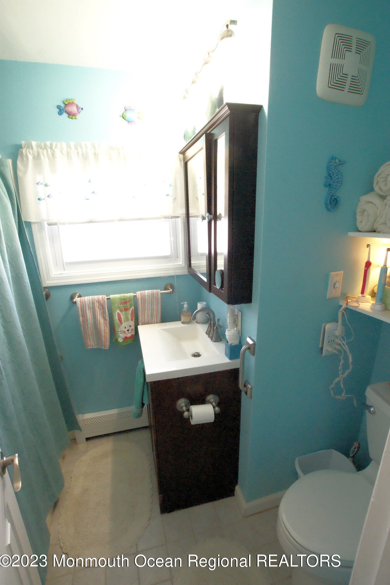 17 Lake Superior Dr, Tuckerton NJ  08087-1671 exterior