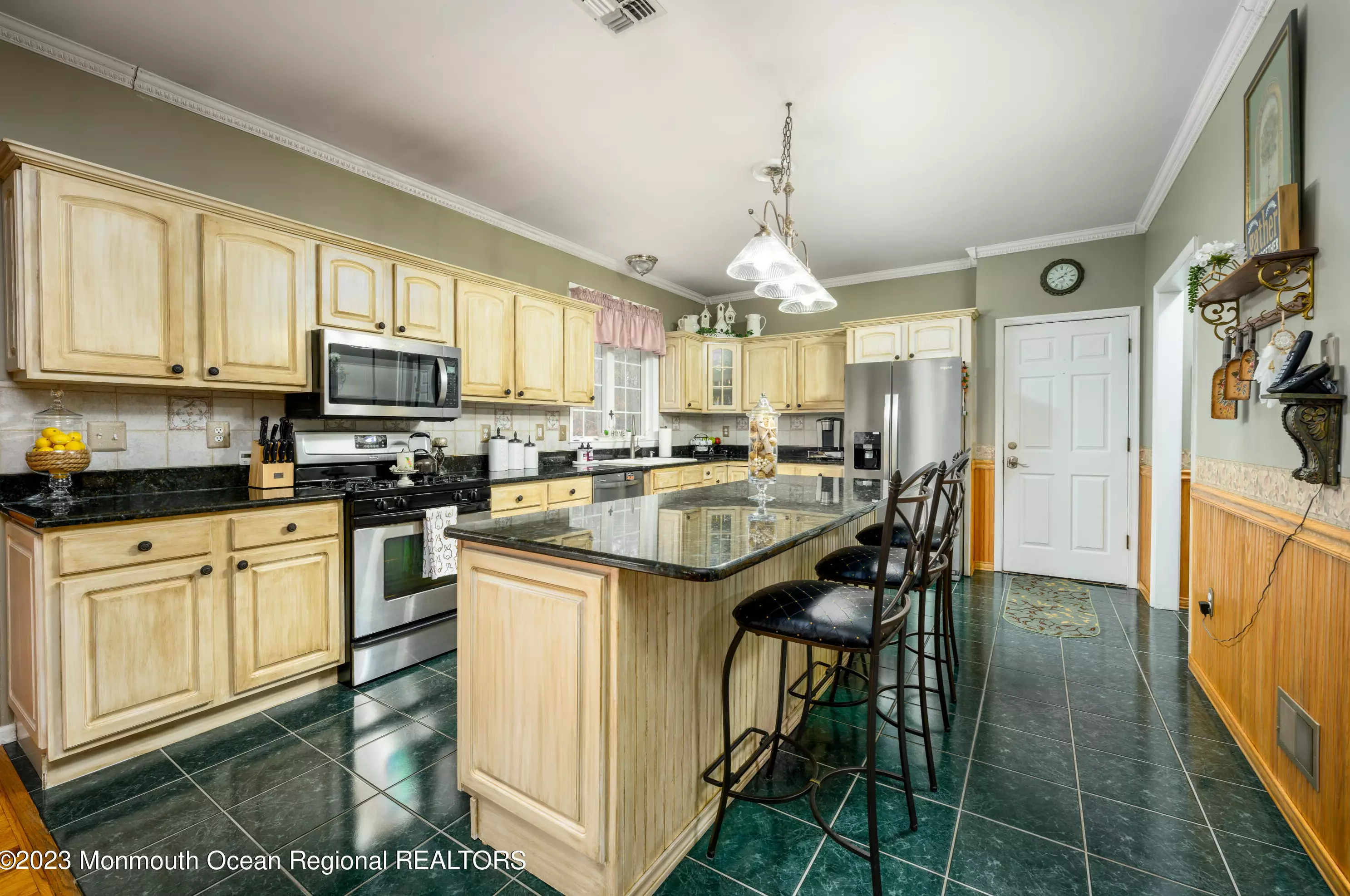 22 Amanda Ln, Wall Township NJ  07731-8942 exterior