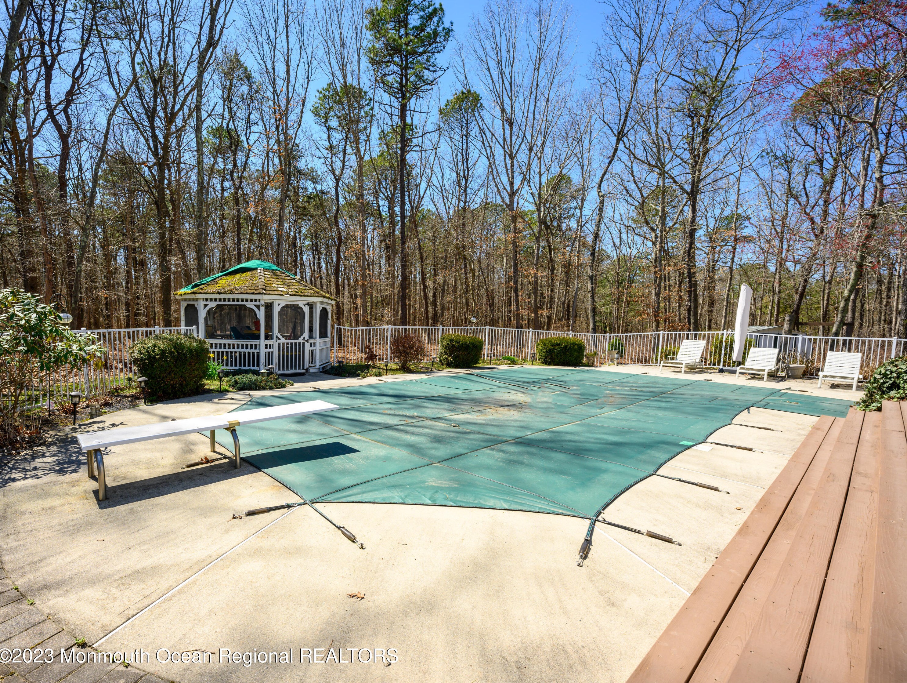 22 Amanda Ln, Wall Township NJ  07731-8942 exterior