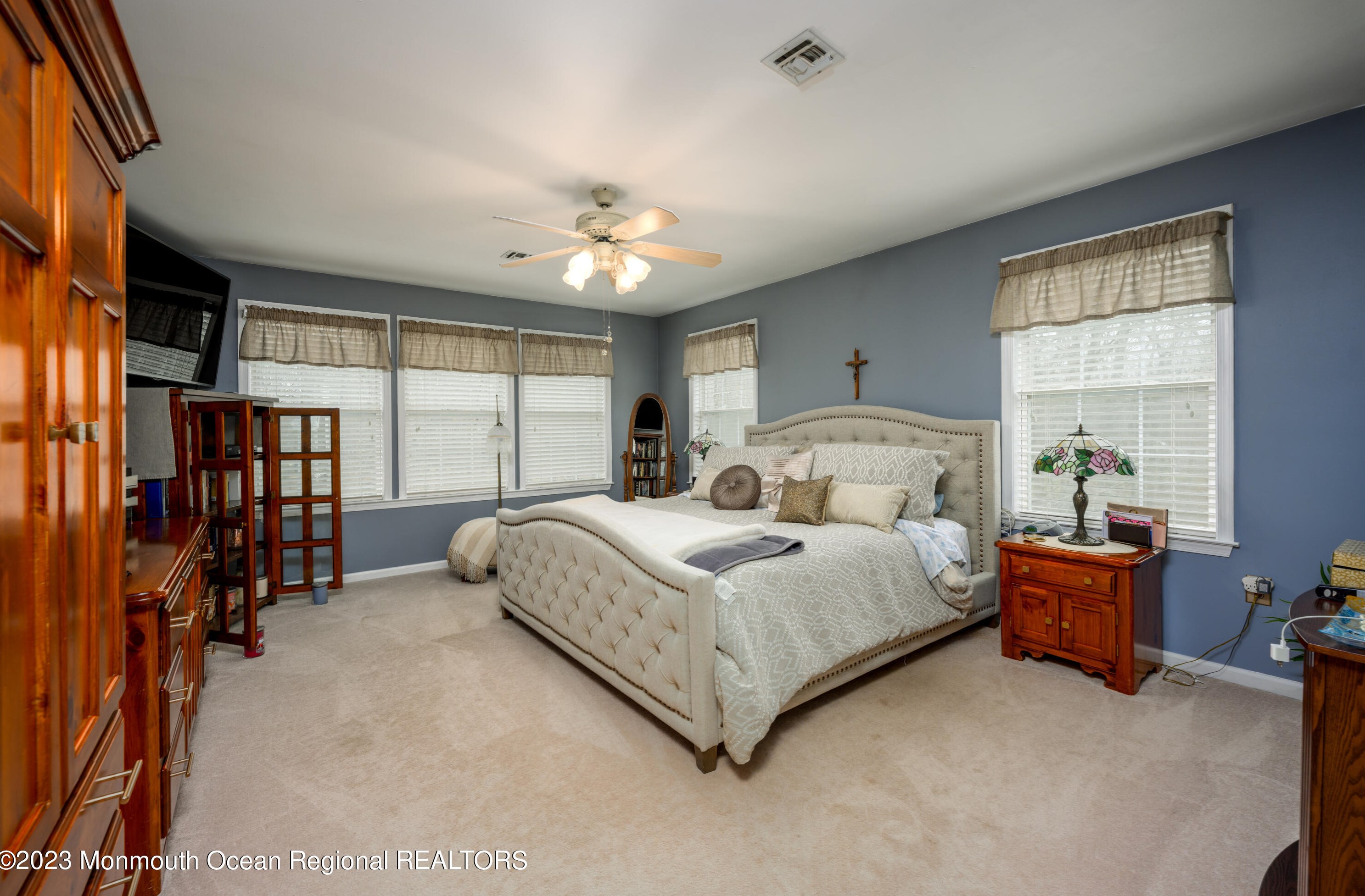 22 Amanda Ln, Wall Township NJ  07731-8942 exterior