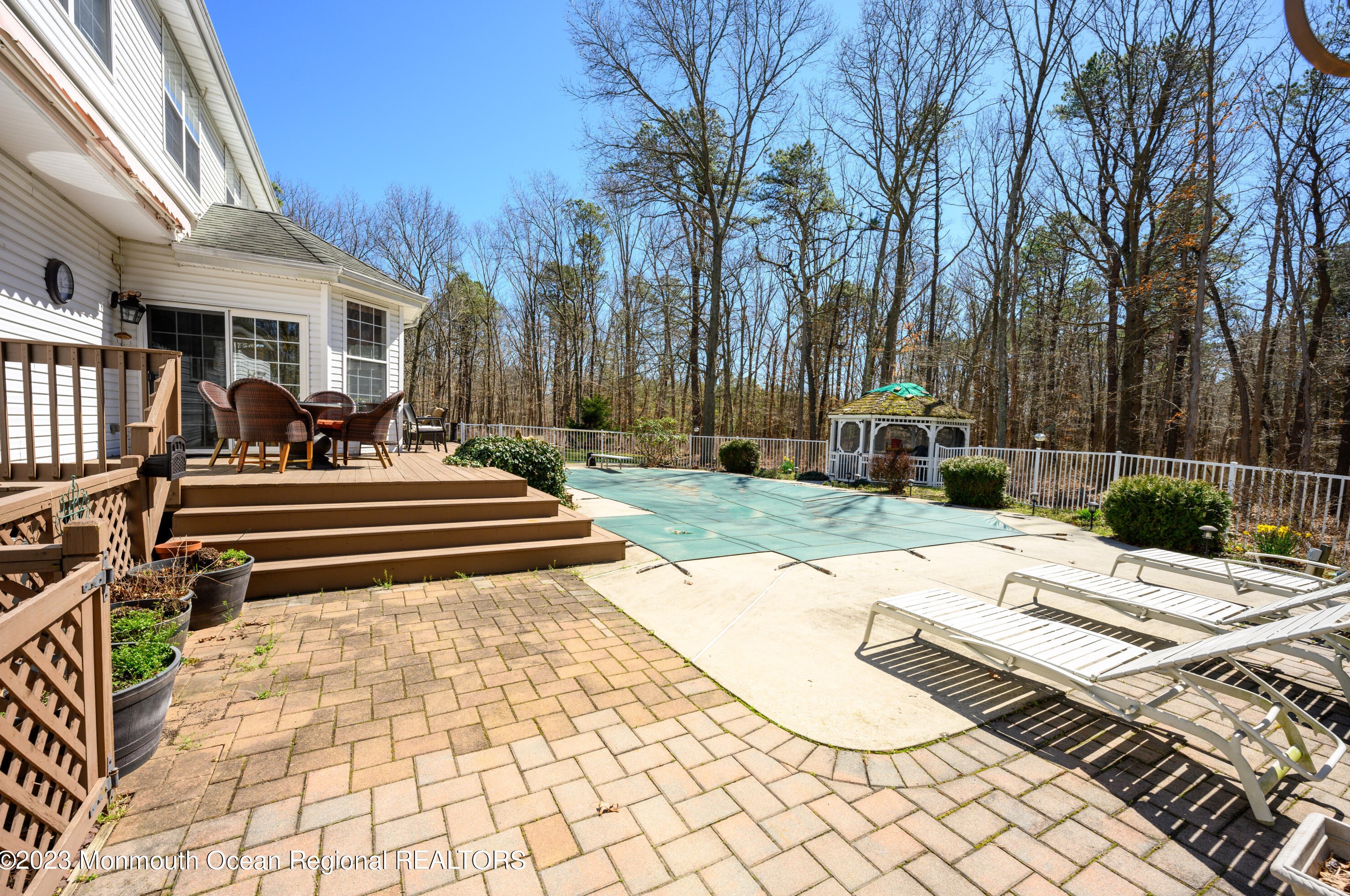 22 Amanda Ln, Wall Township NJ  07731-8942 exterior