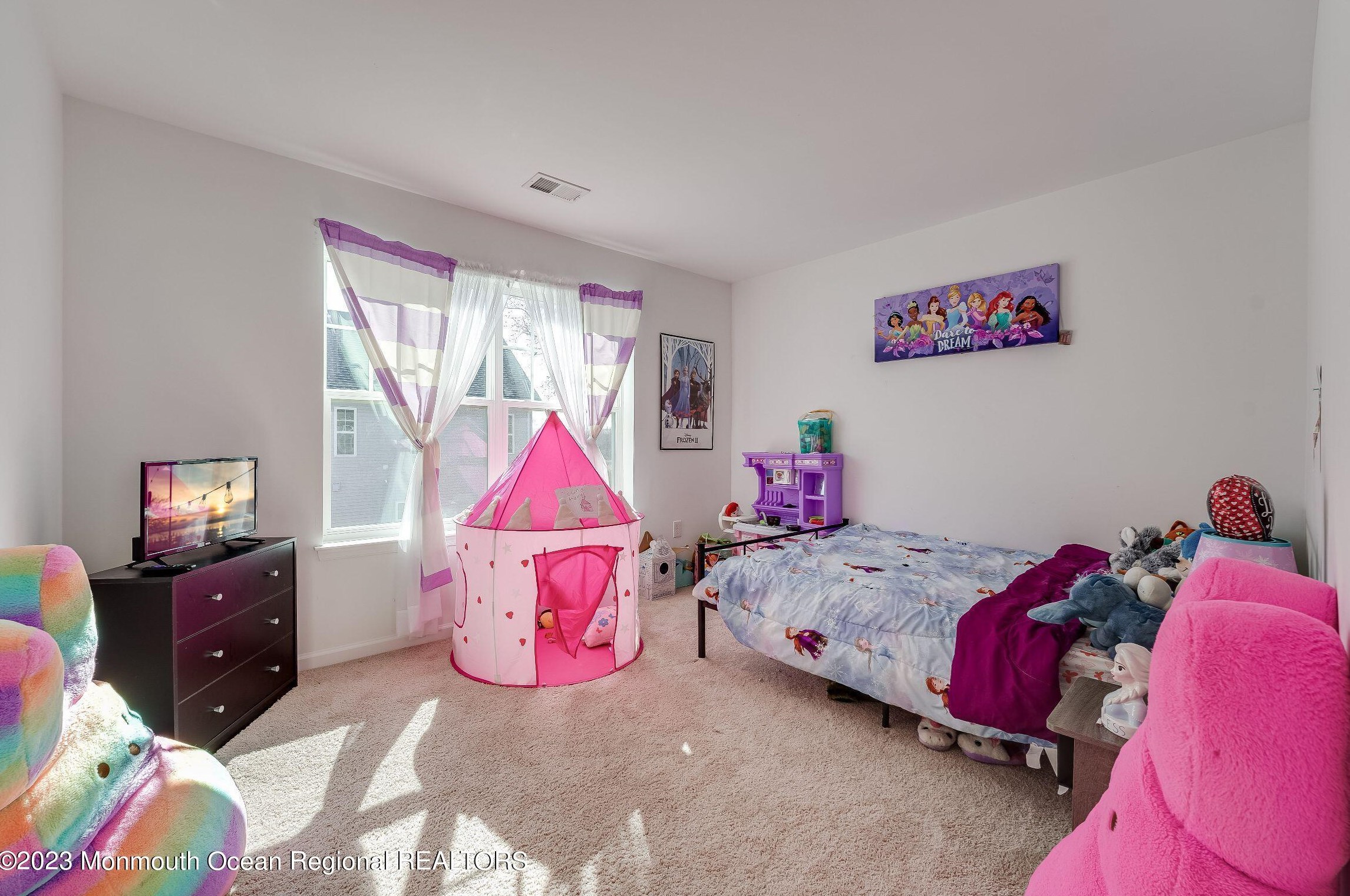 306 Elizabeth Ave, Toms River NJ  08753-7124 exterior