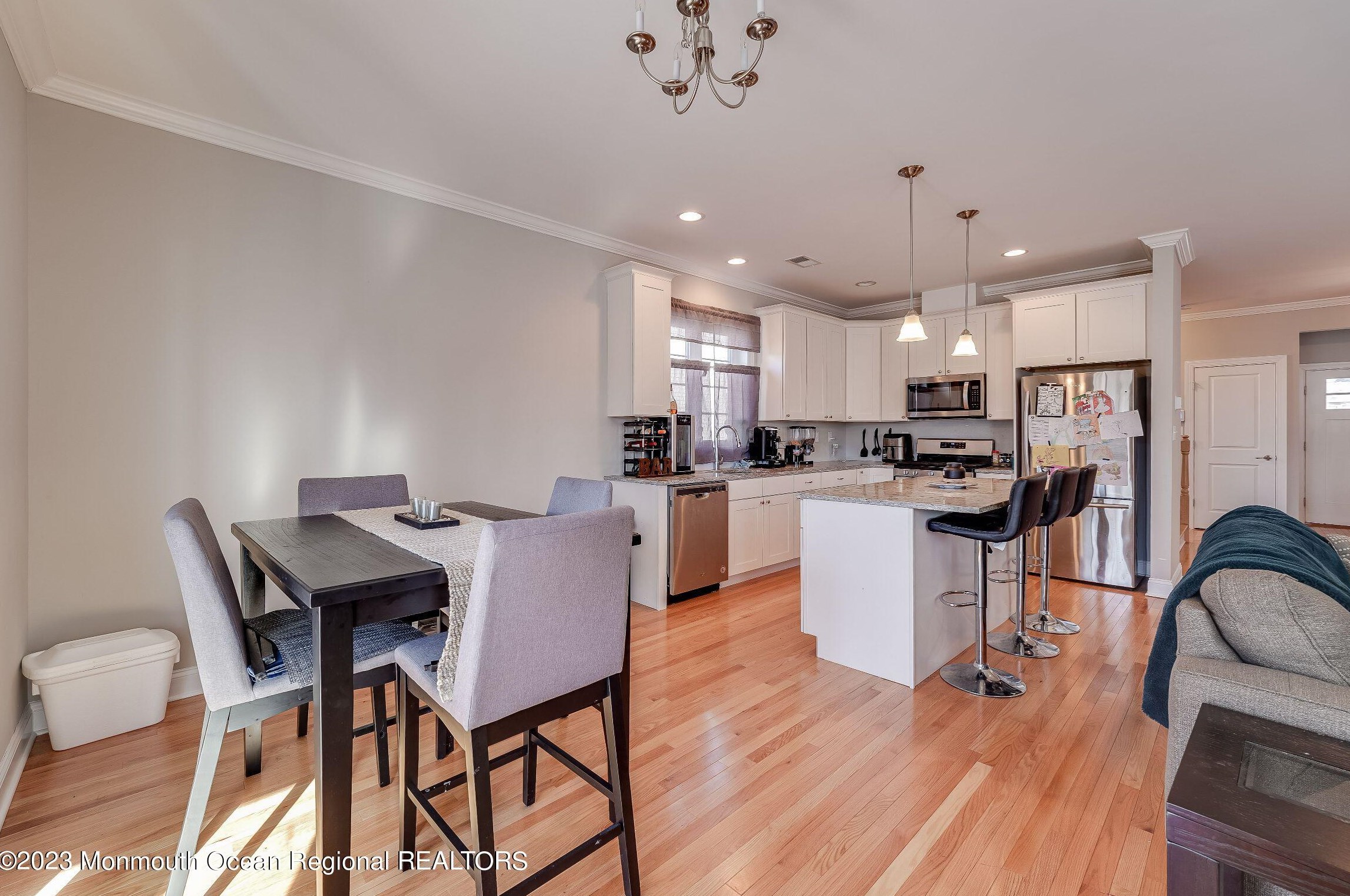 306 Elizabeth Ave, Toms River NJ  08753-7124 exterior