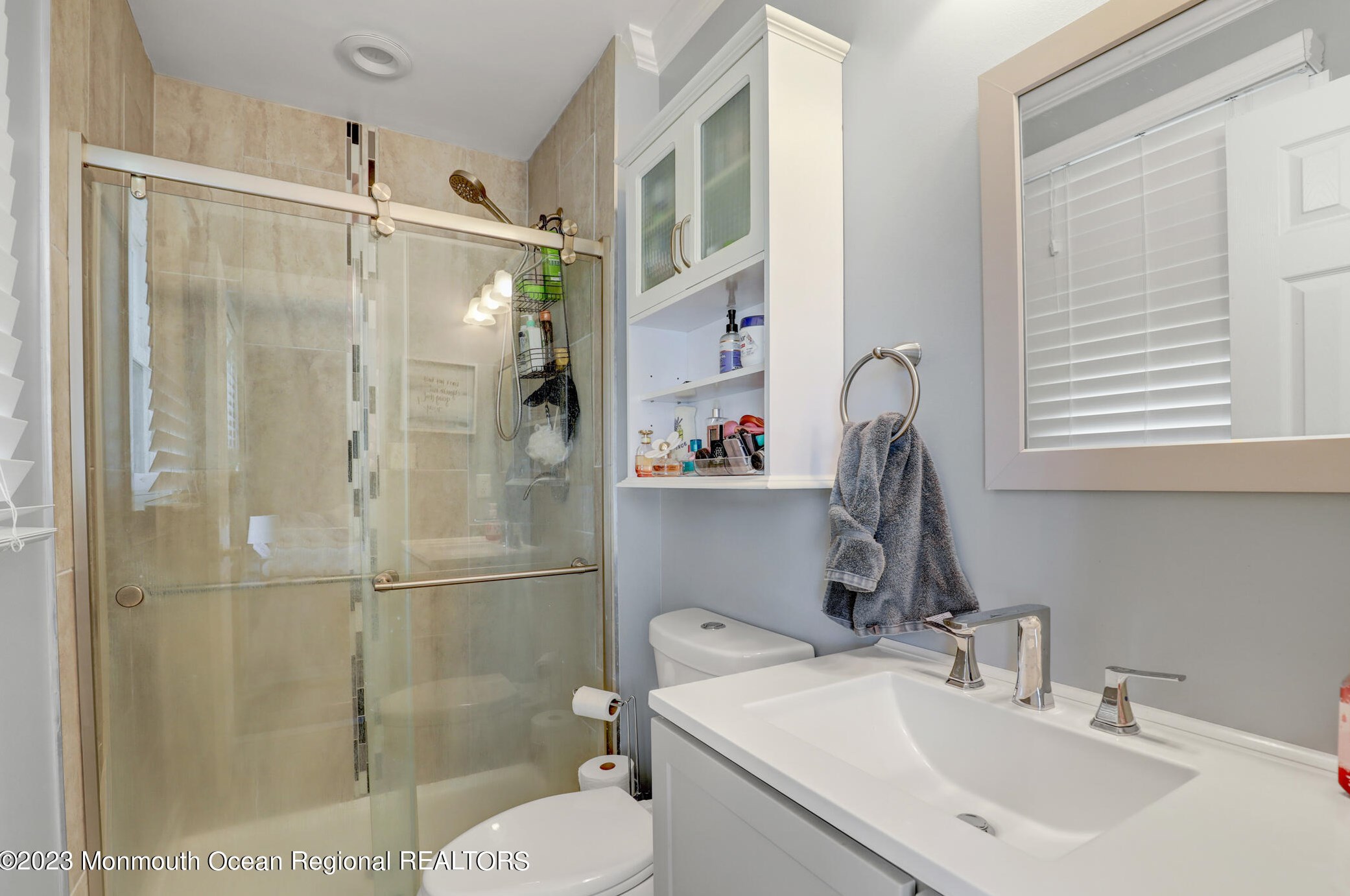 6 Lorelei Dr, Wall Township NJ  07731-2844 exterior