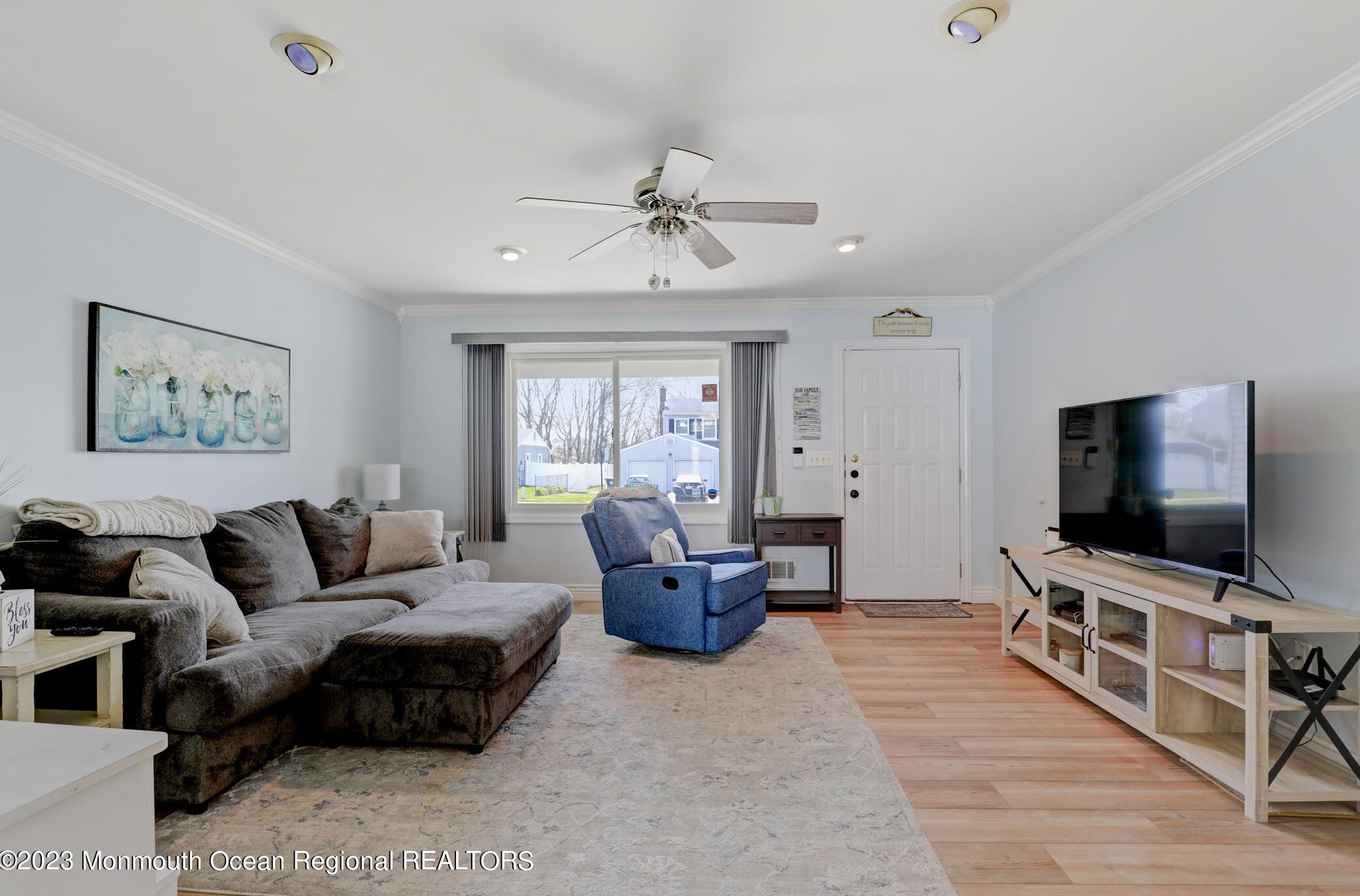 6 Lorelei Dr, Wall Township NJ  07731-2844 exterior
