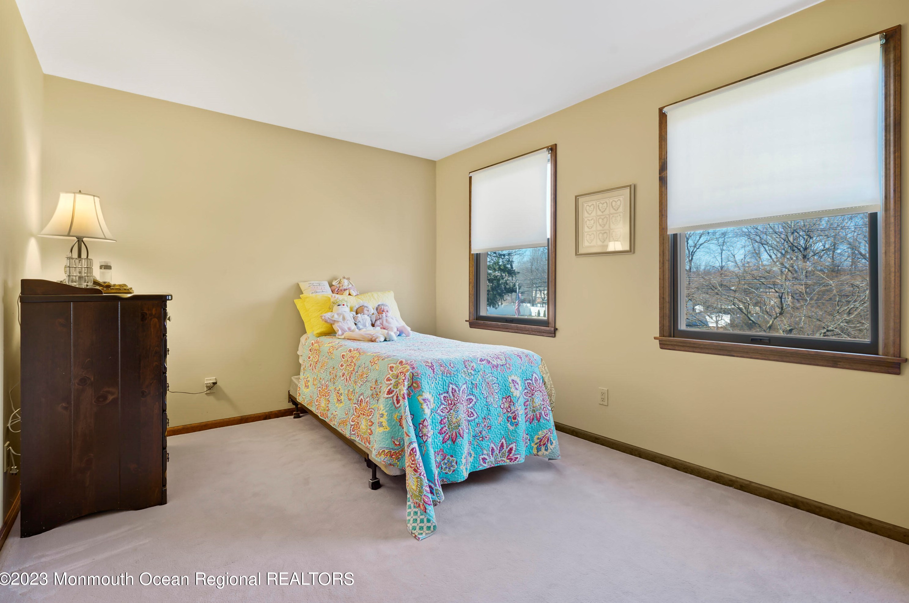 96 Aberdeen Rd, Matawan NJ  07747-2721 exterior