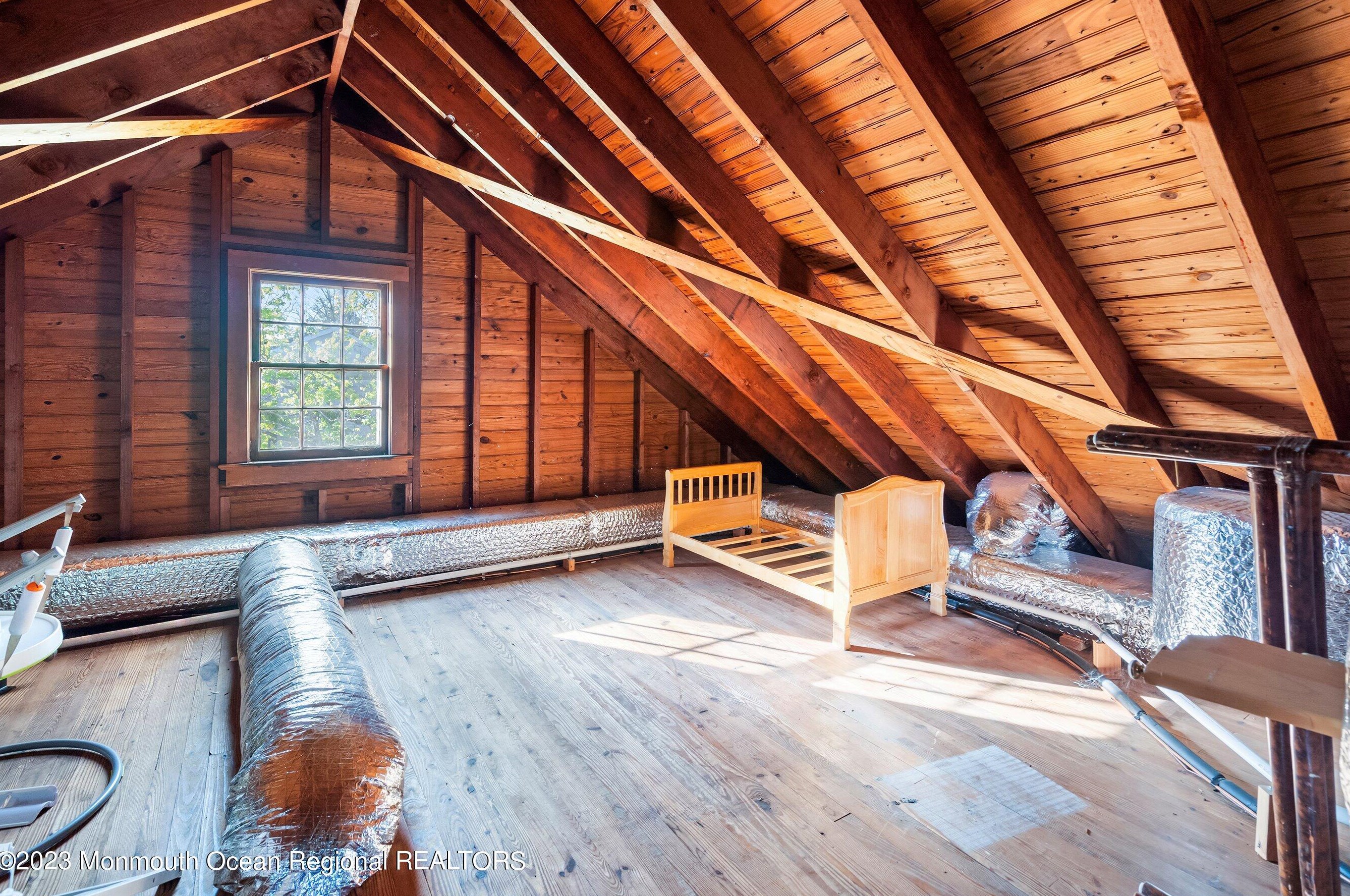 8 Spruce St, Toms River NJ  08753-7624 exterior