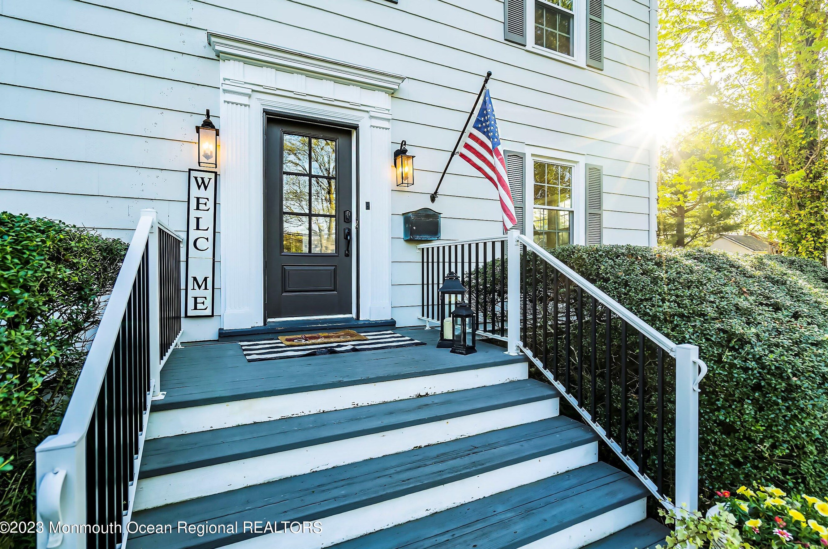 8 Spruce St, Toms River NJ  08753-7624 exterior