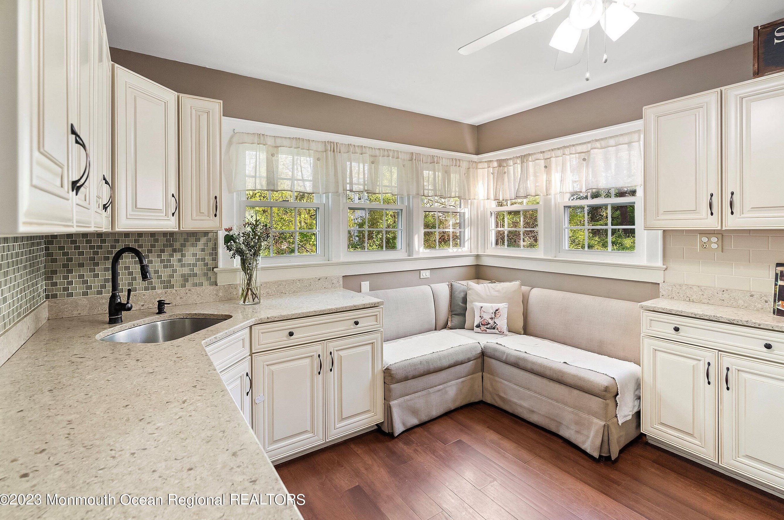 8 Spruce St, Toms River NJ  08753-7624 exterior