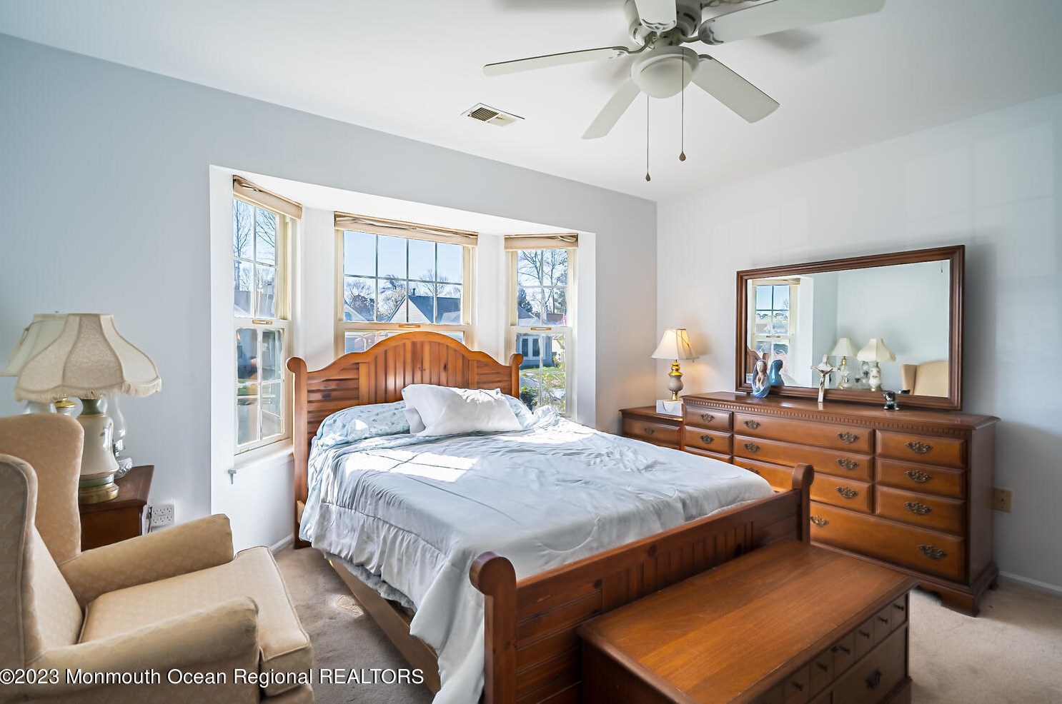 220 Mohican Ln, Tuckerton NJ  08087-1337 exterior