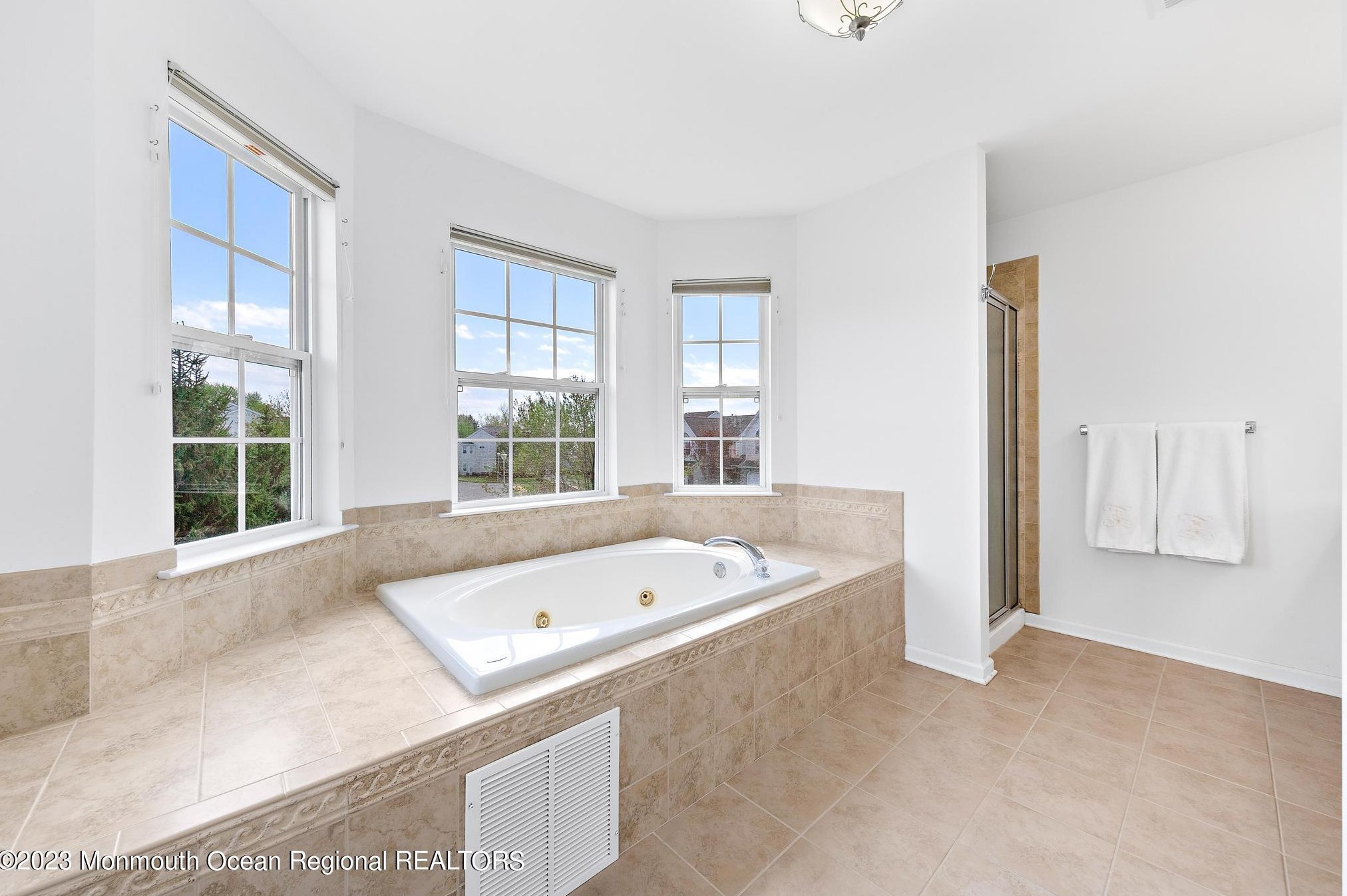 50 Hawthorne Dr, Wall Township NJ  07753-7585 exterior