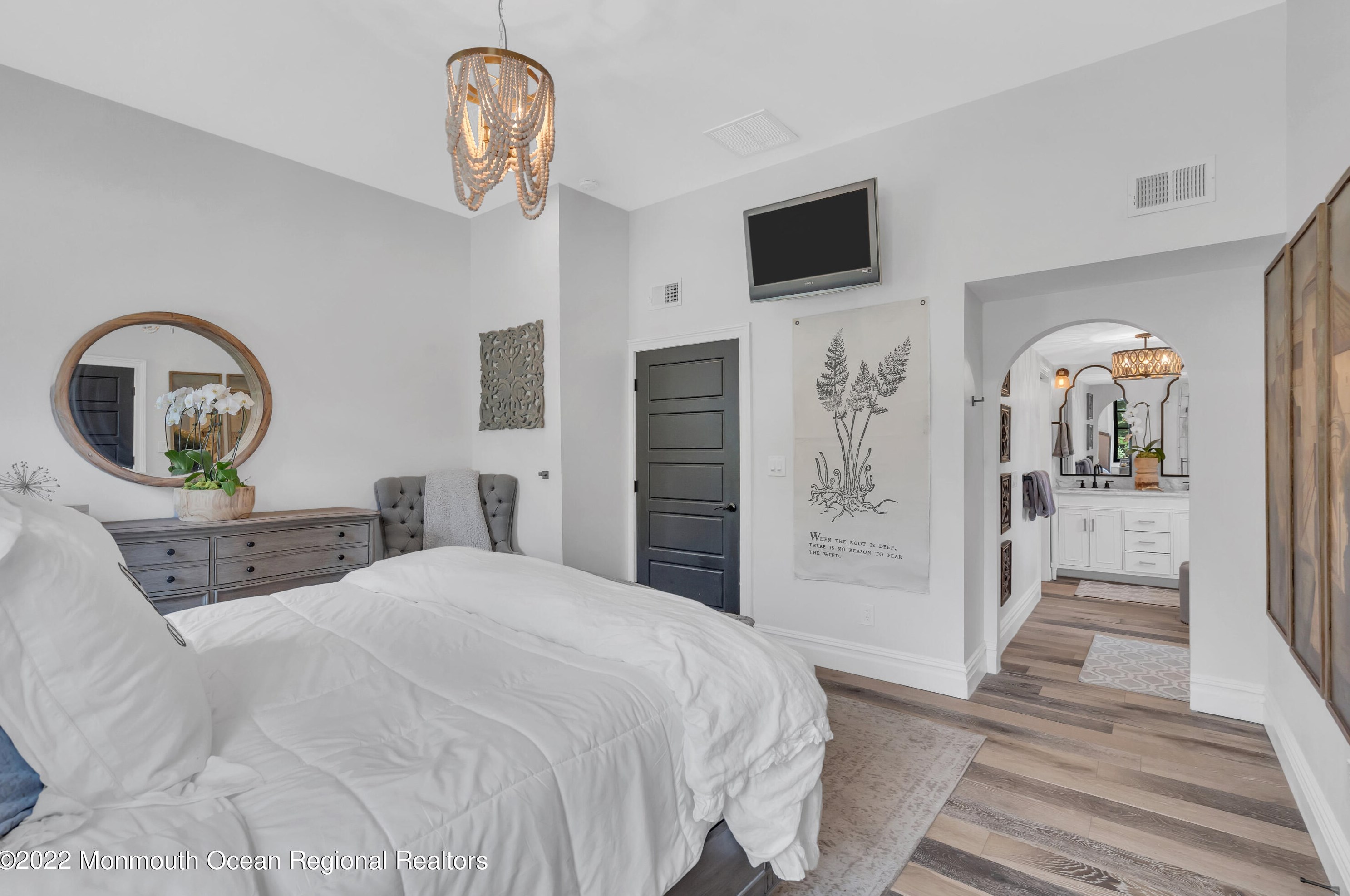 68 Crine Rd, Vanderburg NJ  07722-1409 exterior