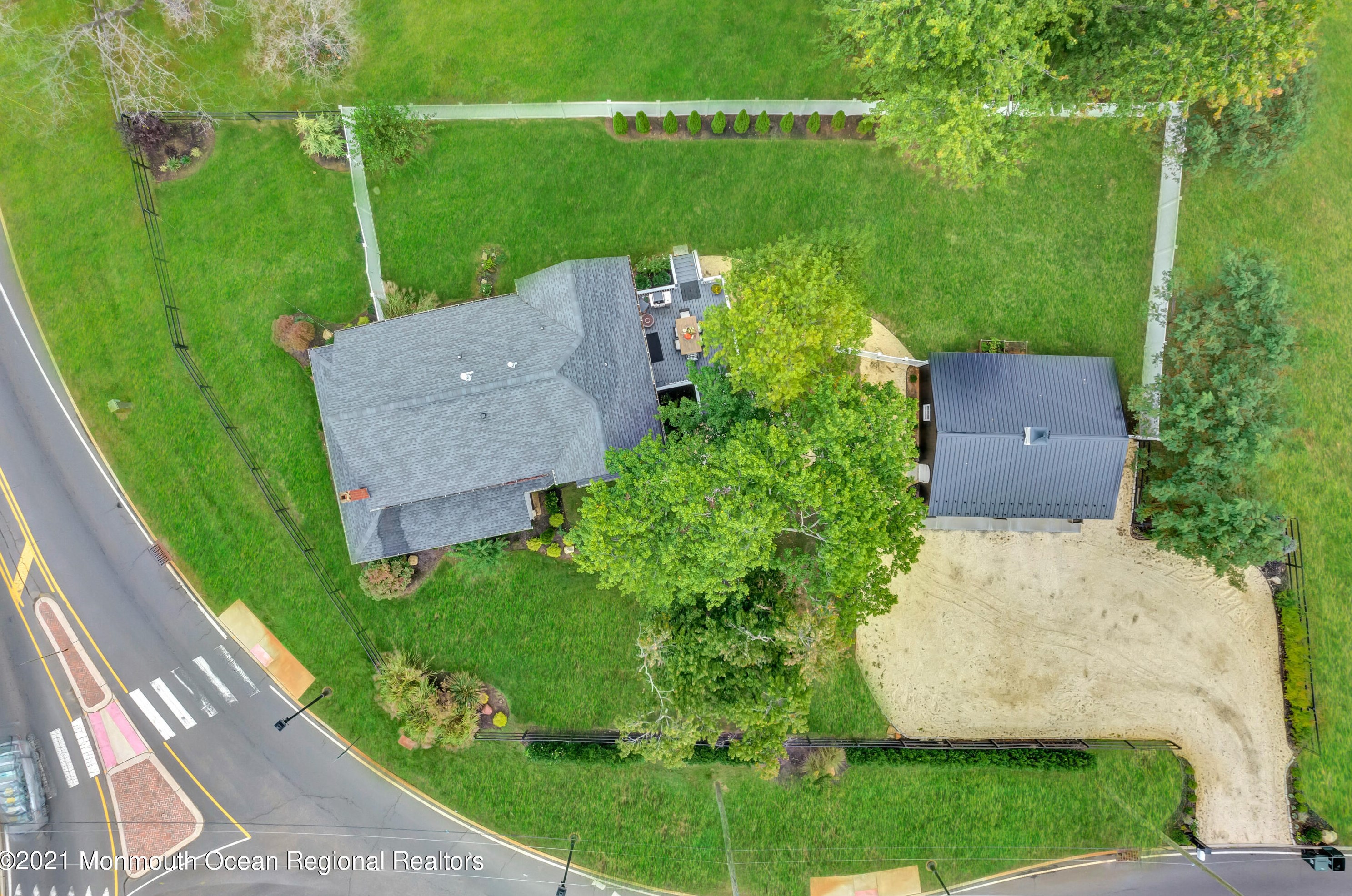 68 Crine Rd, Vanderburg NJ  07722-1409 exterior