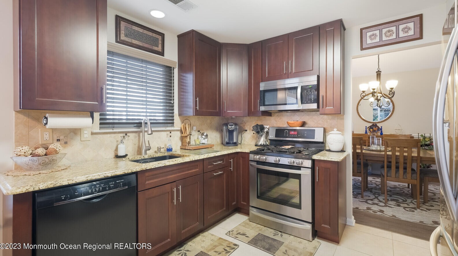 3136 Dillon Ct, Toms River NJ  08755-2317 exterior