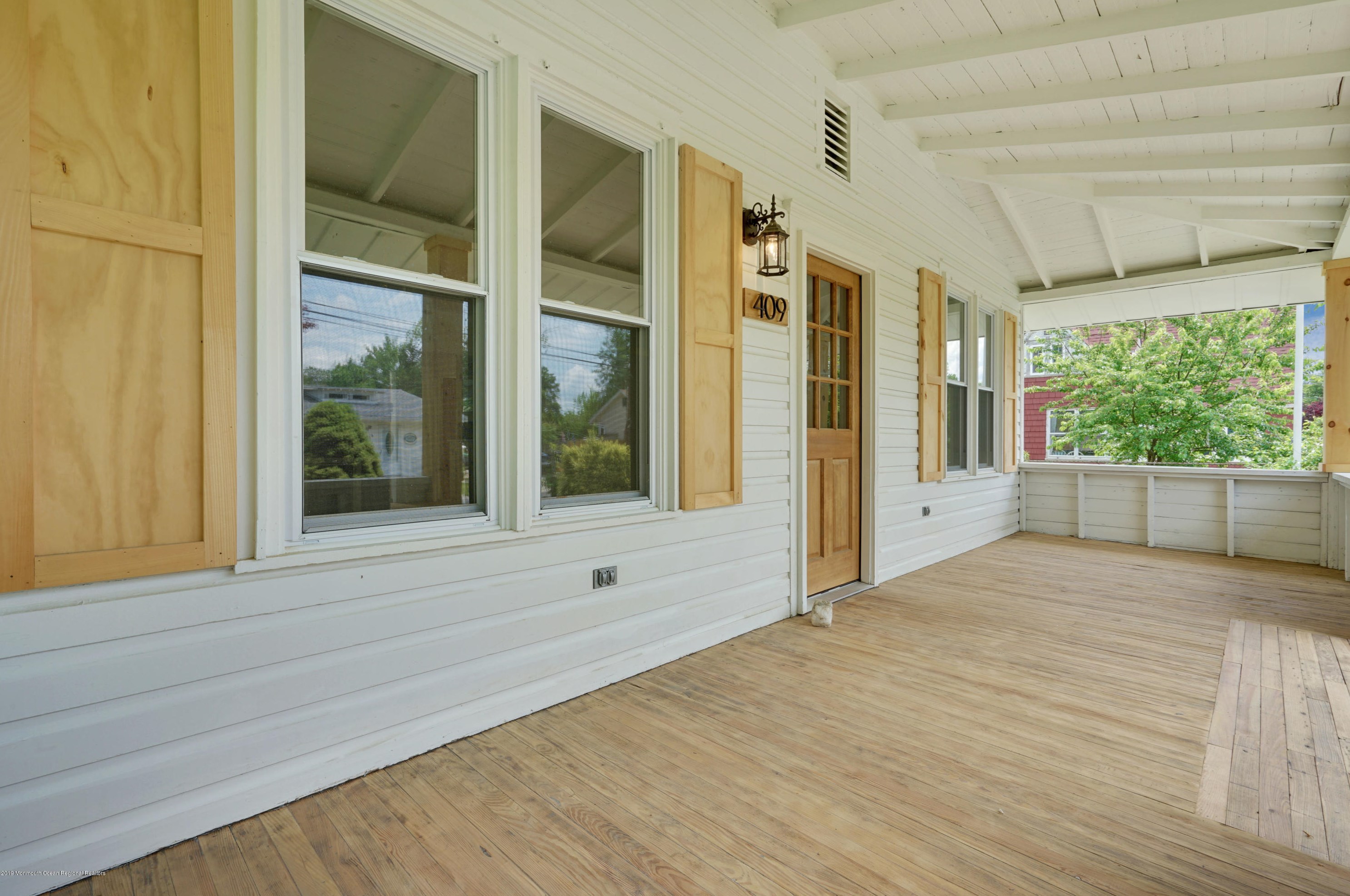 409 Forepeak Ave, Beachwood NJ  08722-4127 exterior