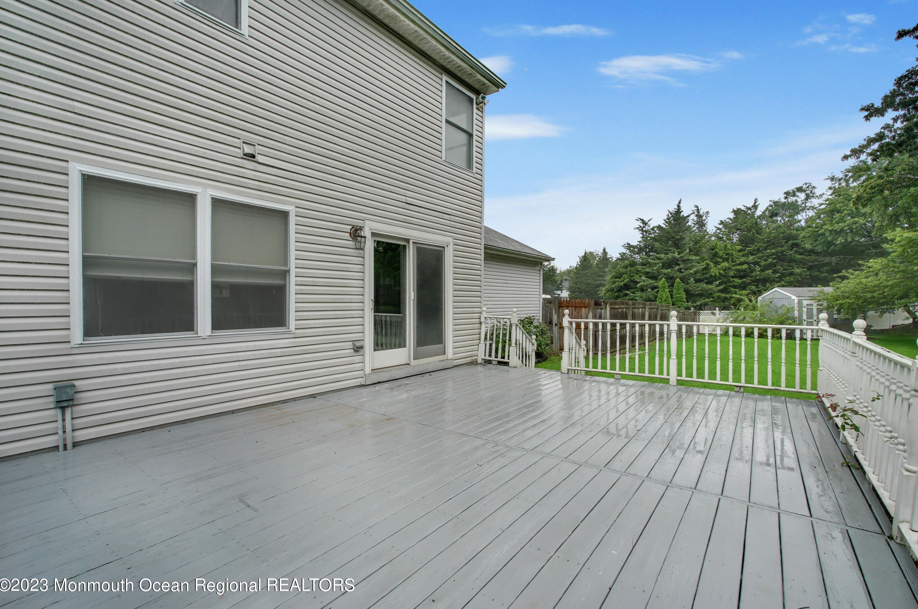 1243 Eagle Ct, Toms River NJ  08755-2207 exterior