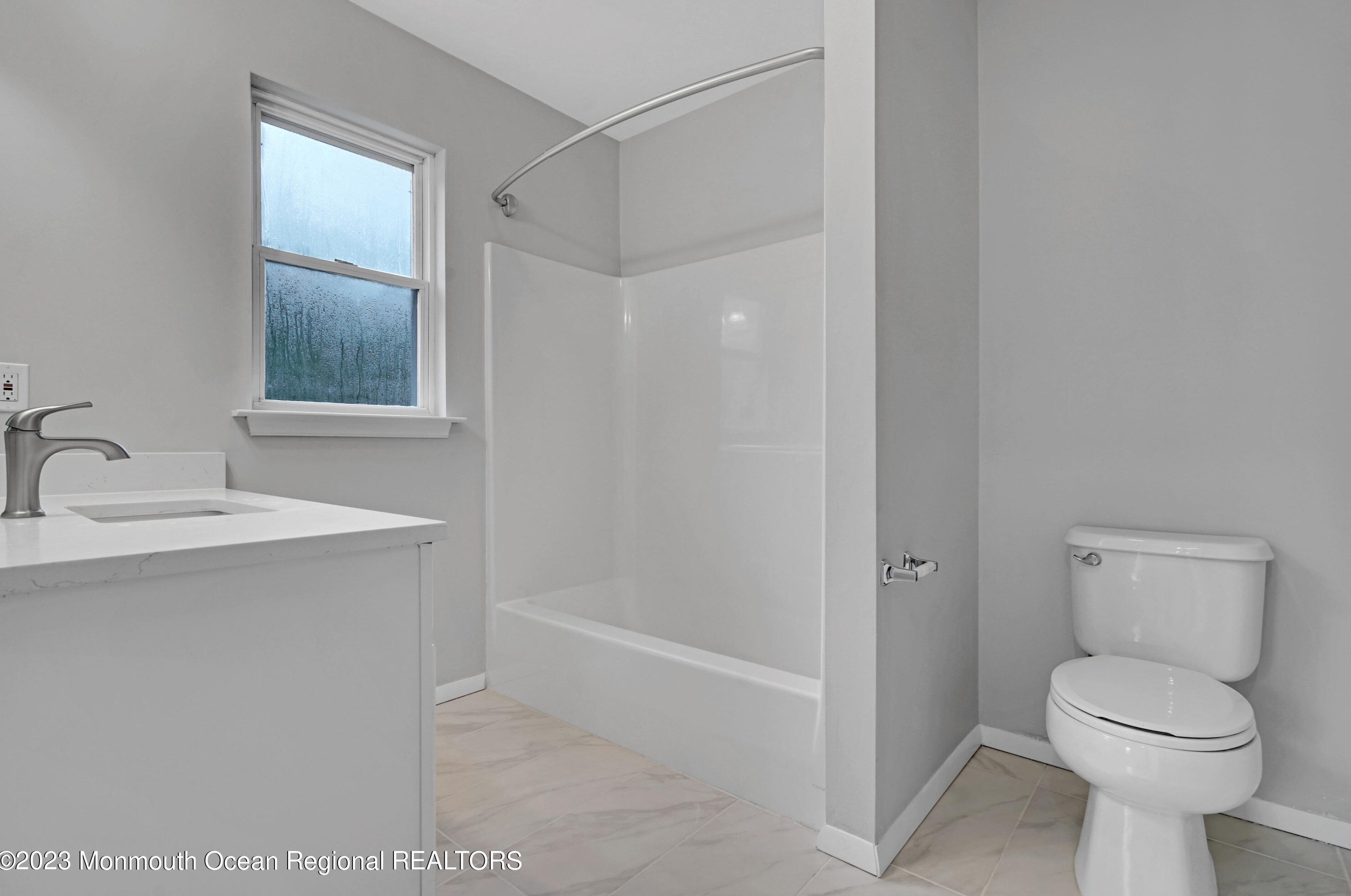 1243 Eagle Ct, Toms River NJ  08755-2207 exterior