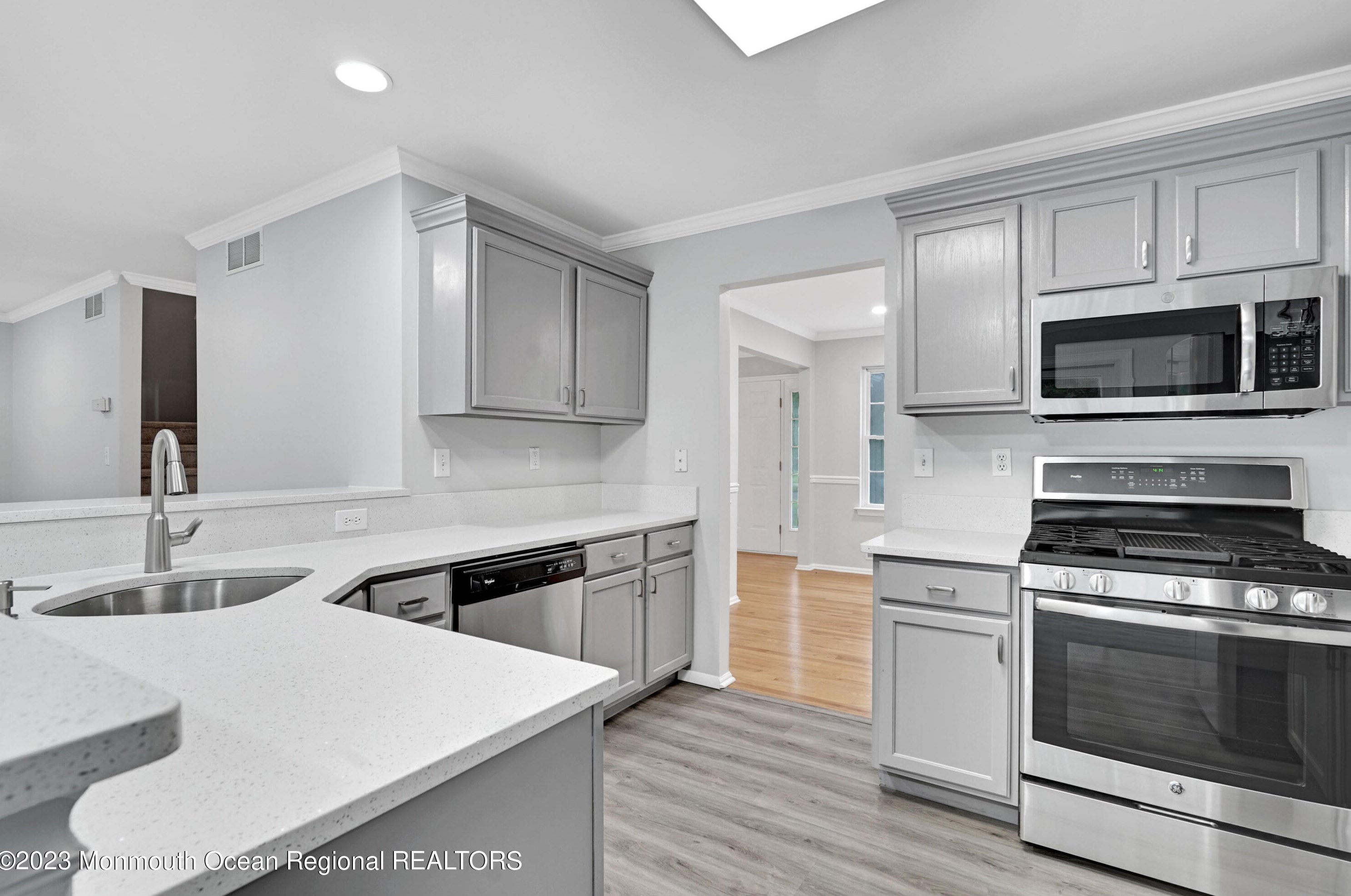 1243 Eagle Ct, Toms River NJ  08755-2207 exterior