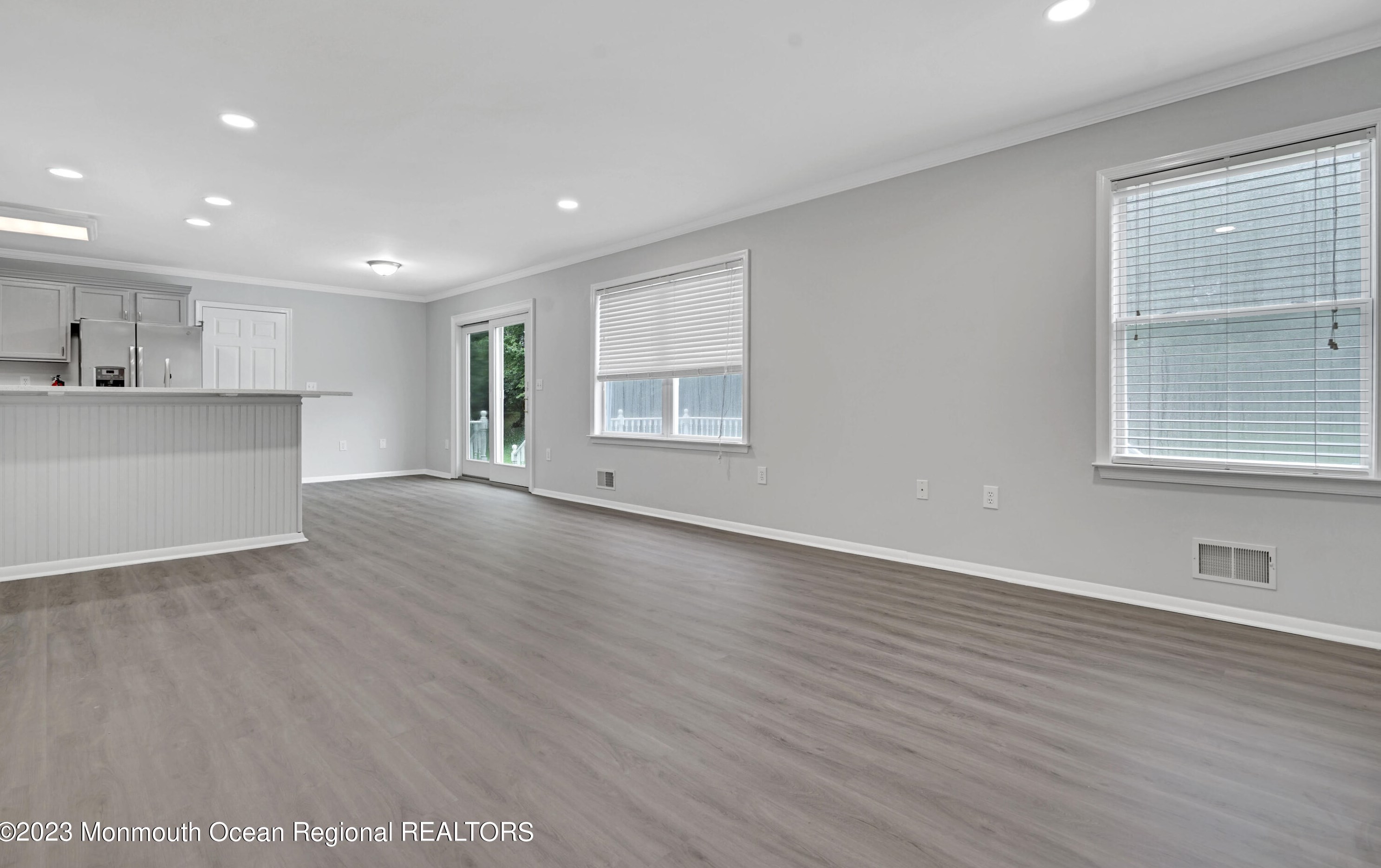 1243 Eagle Ct, Toms River NJ  08755-2207 exterior