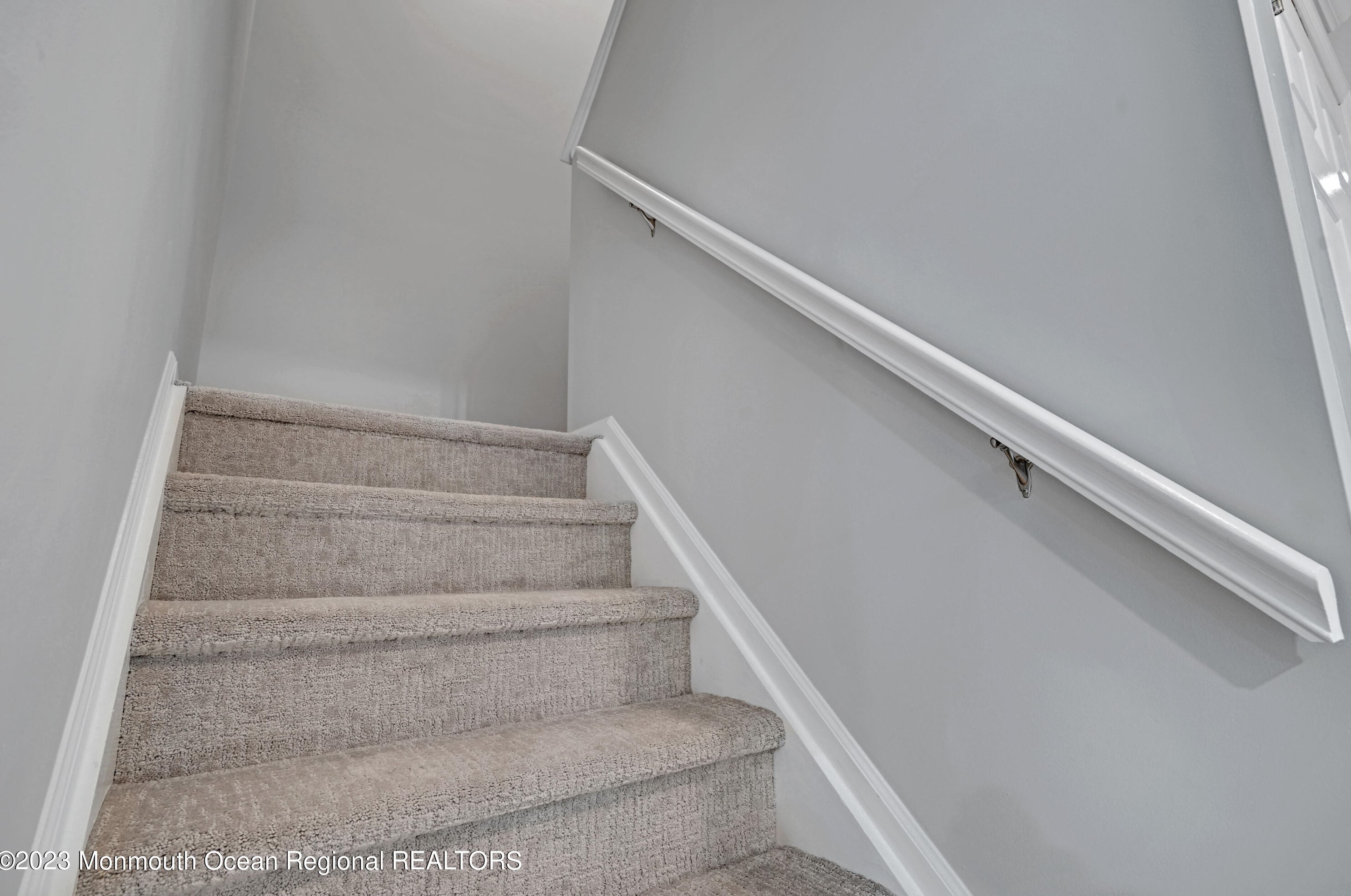 1243 Eagle Ct, Toms River NJ  08755-2207 exterior