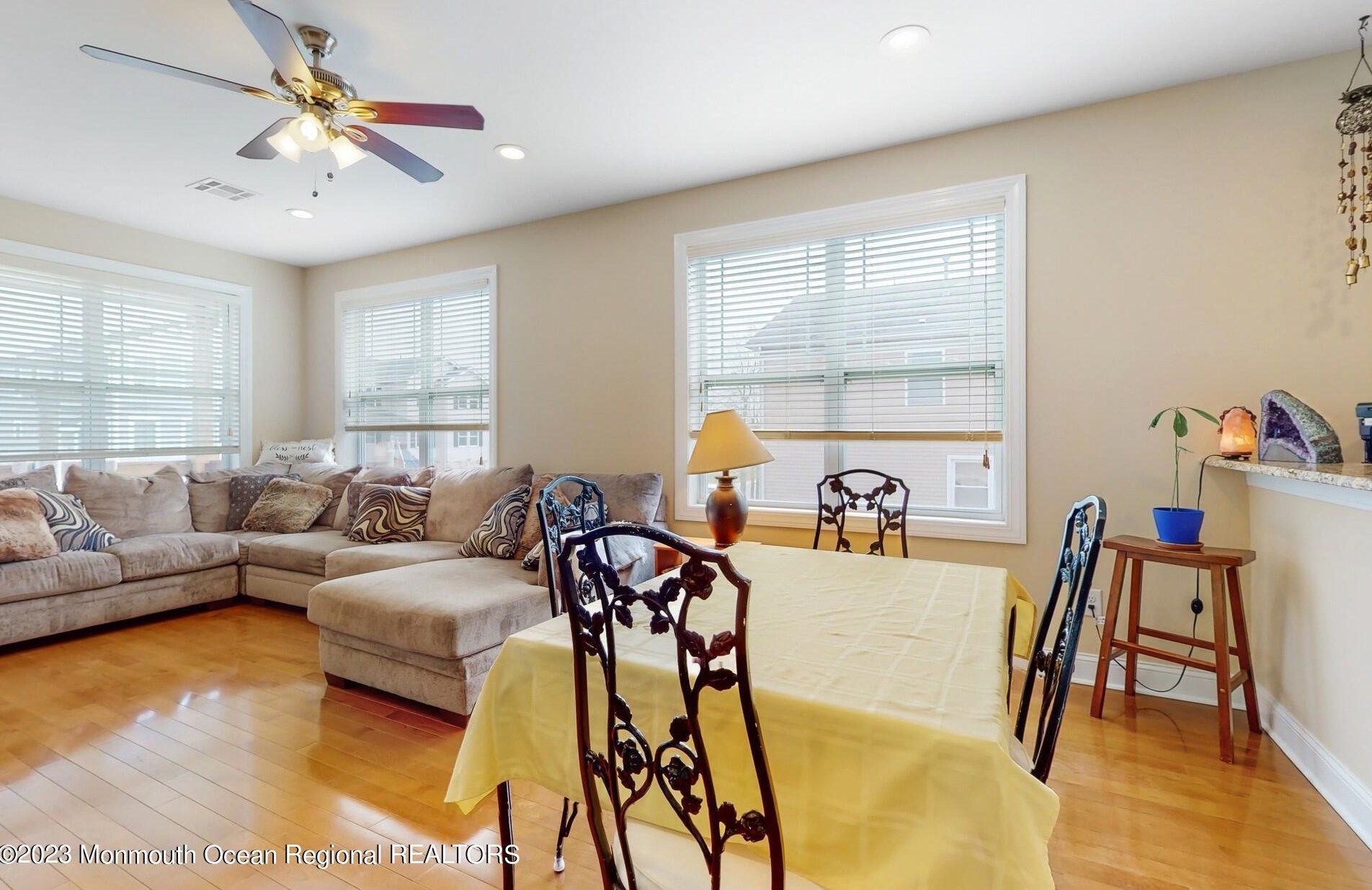 203 Raritan St, Keyport NJ 07735-2656 exterior