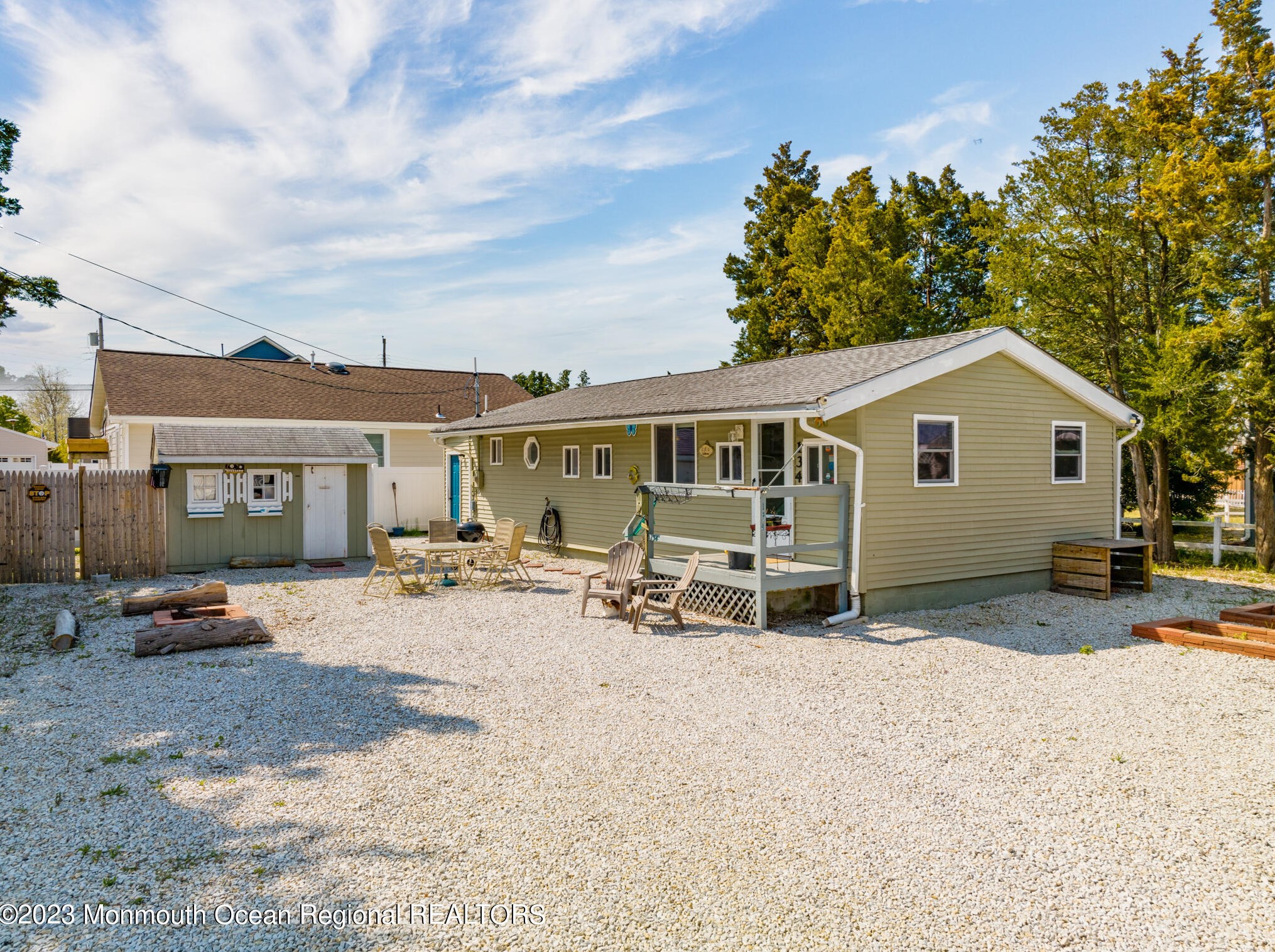 134 Bass Rd, Tuckerton NJ  08087-2403 exterior