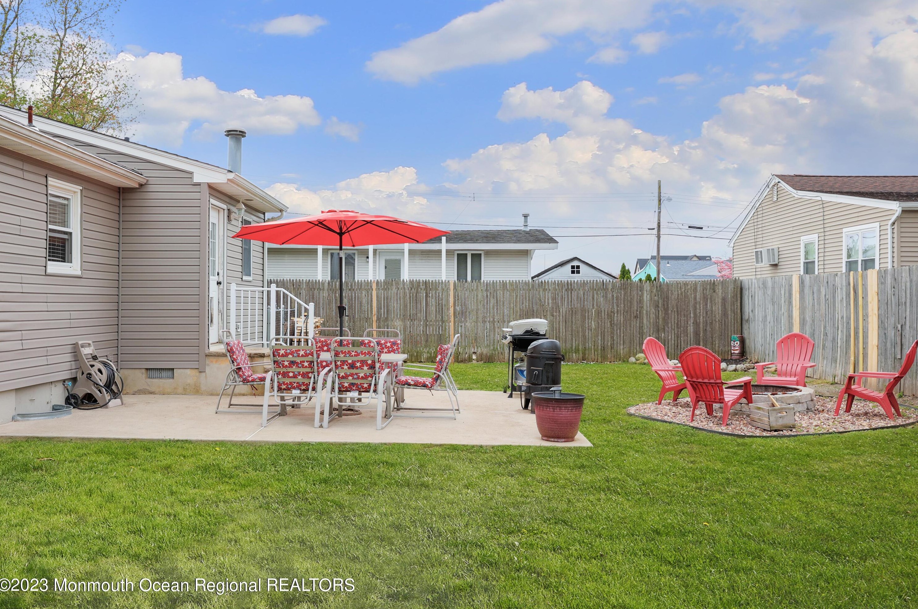 796 Tunney Point Dr, Toms River NJ  08753-4789 exterior