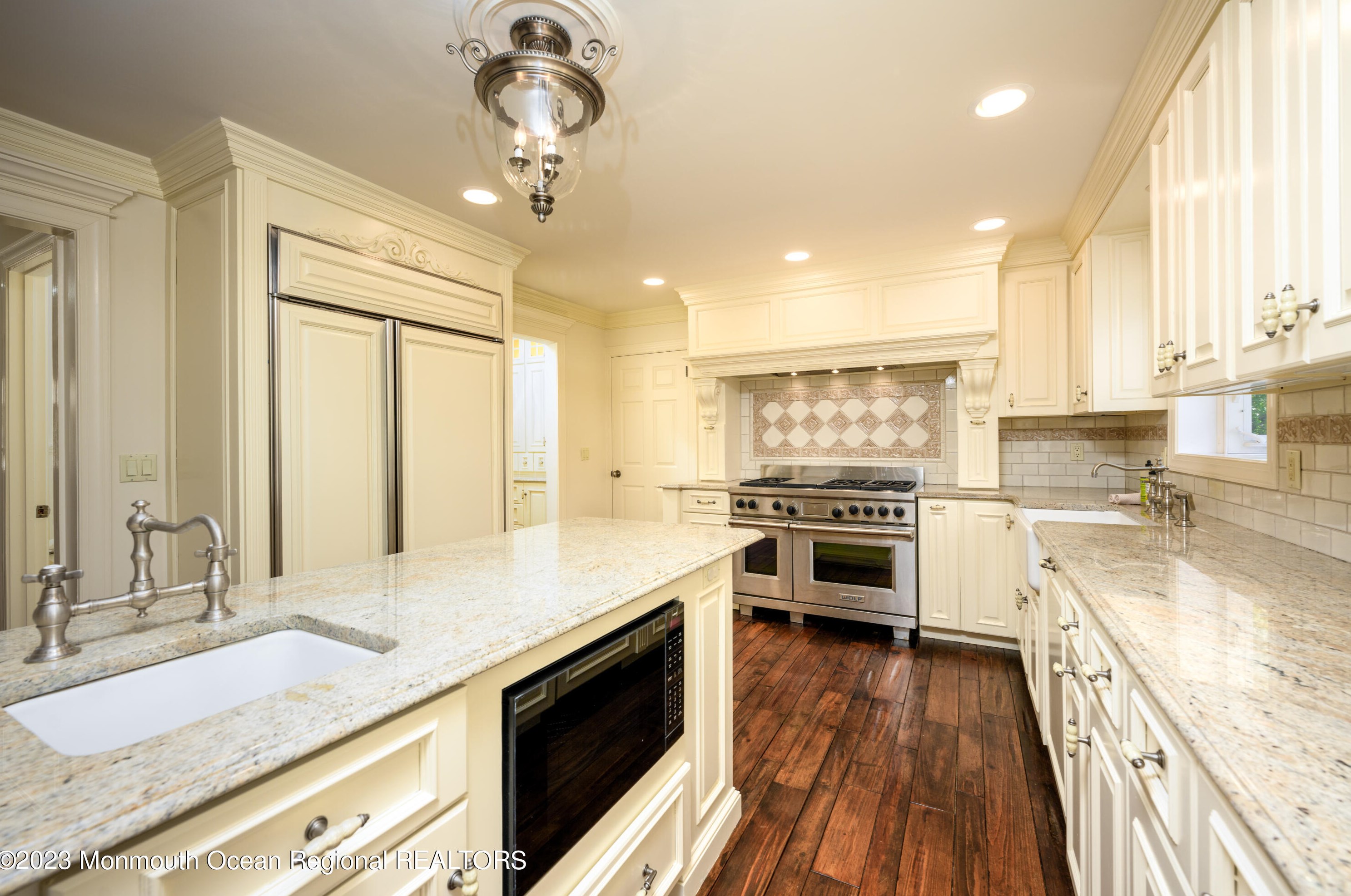 54 Sweet Gum Rd, Wall Township NJ  07731-2936 exterior