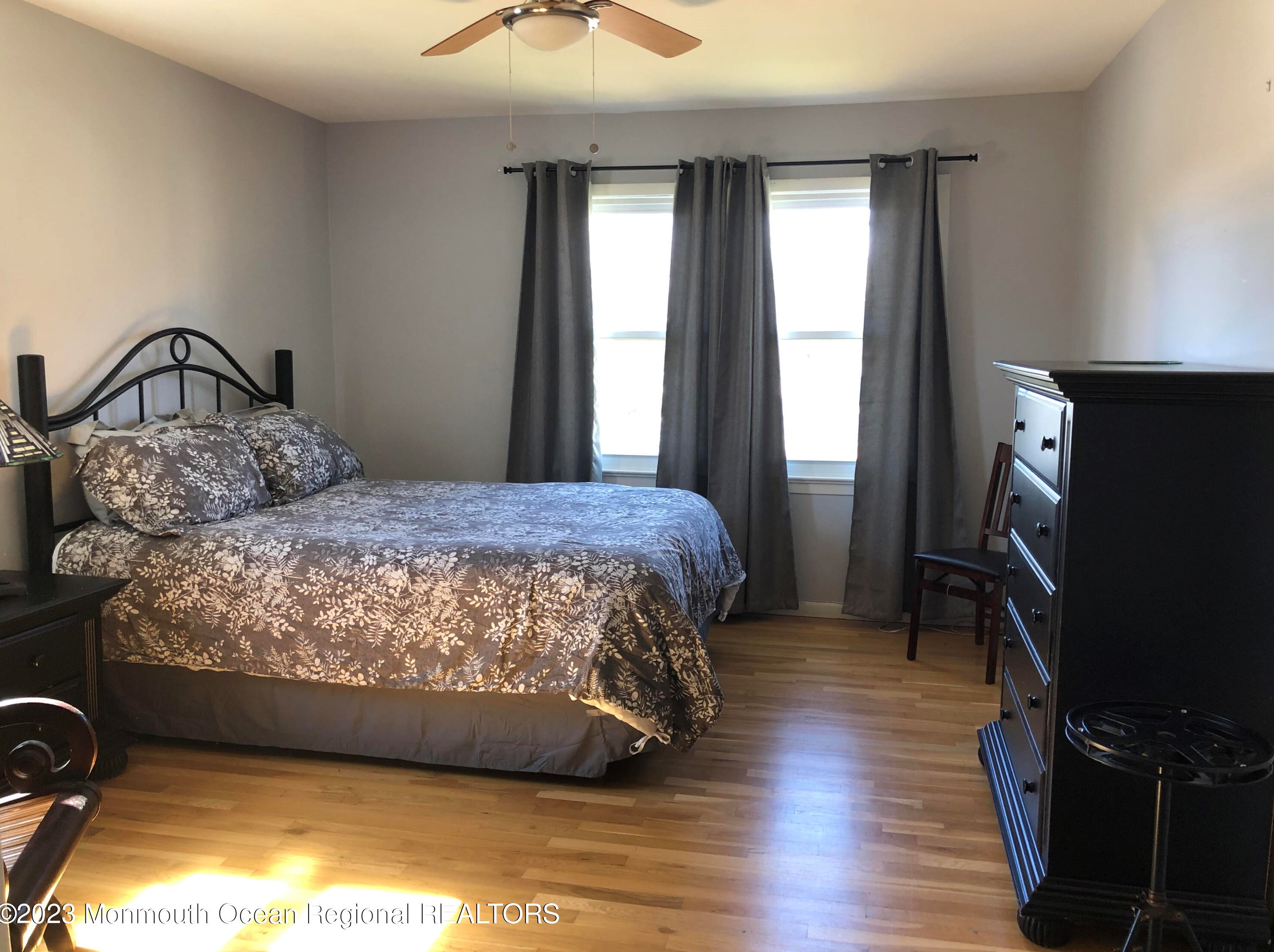 1703 Melville St, Oakhurst NJ 07755-2915 exterior