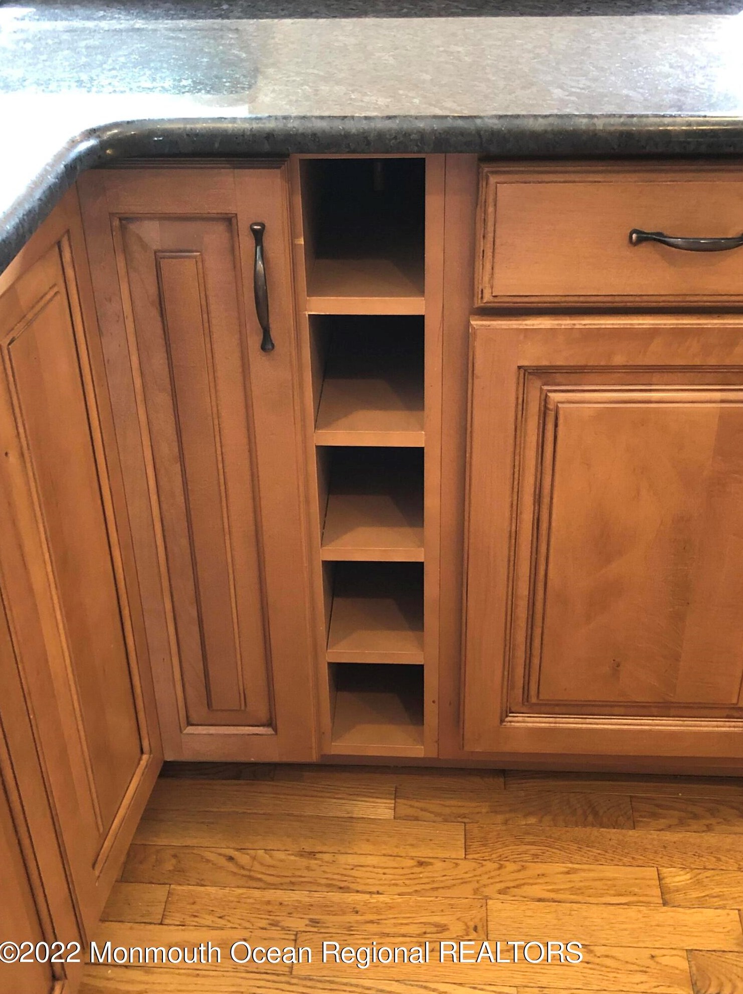 1703 Melville St, Oakhurst NJ 07755-2915 exterior