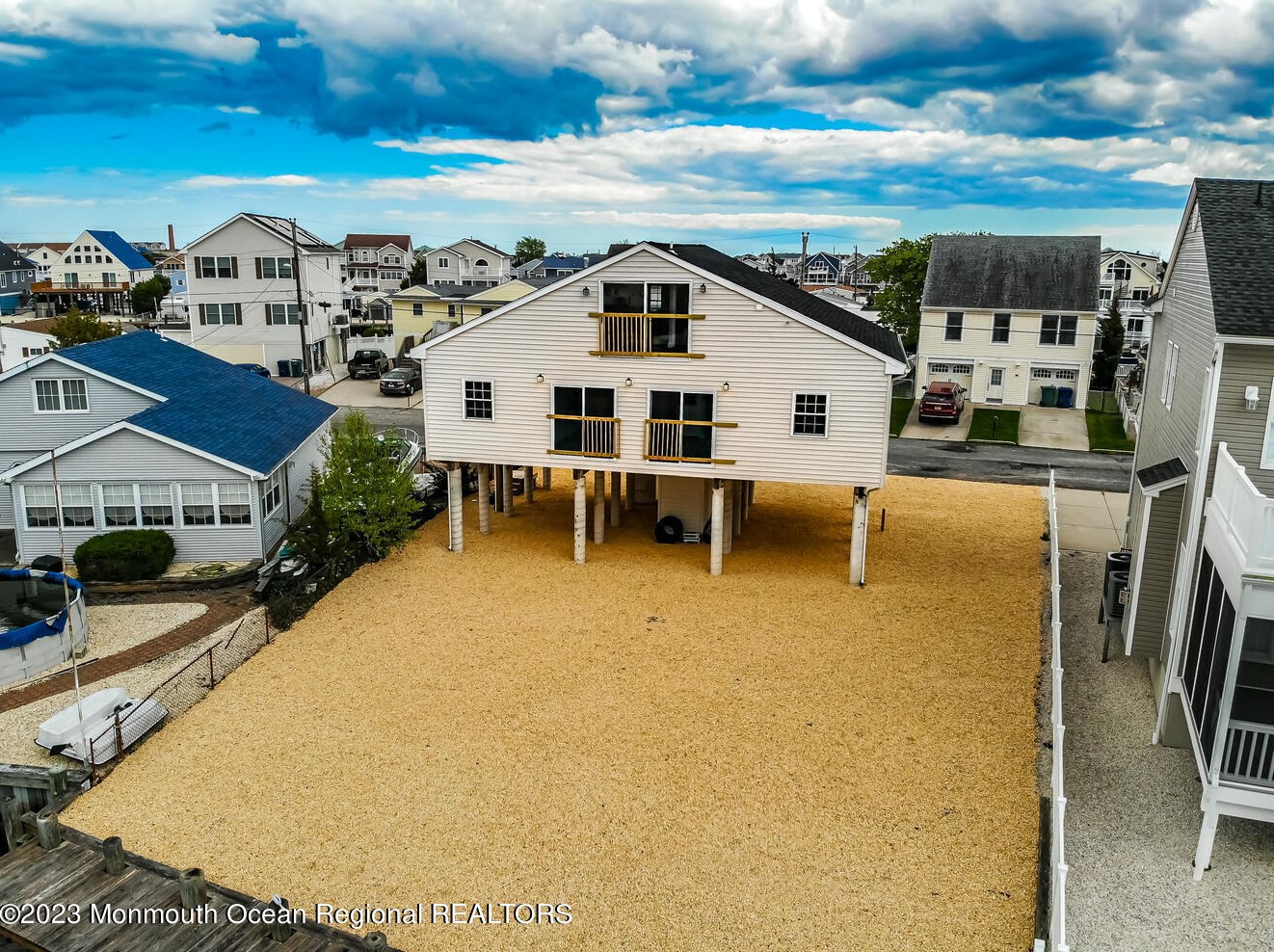 114 Binnacle Dr, Tuckerton NJ  08087-1502 exterior