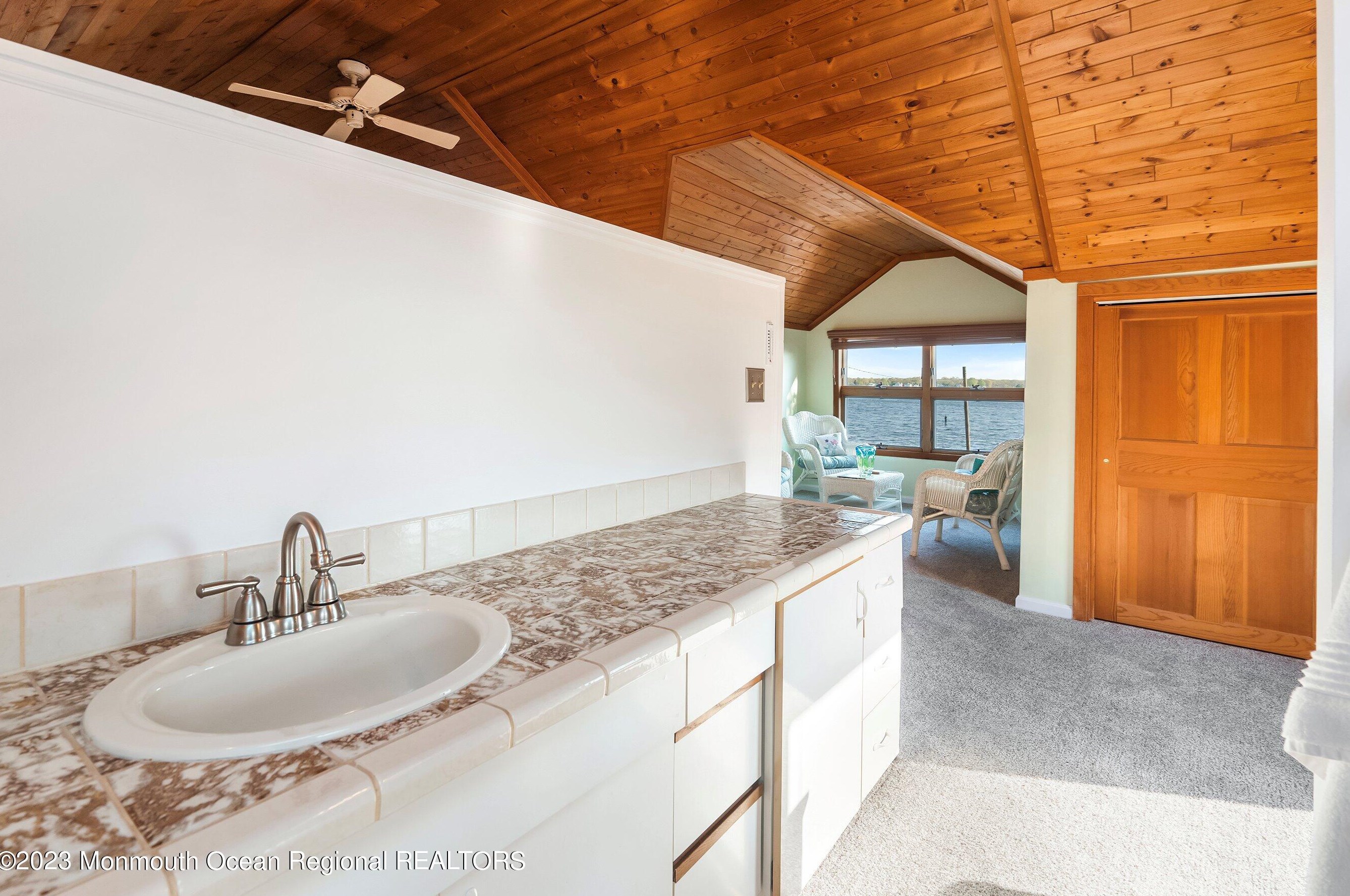 1212 Riviera Ave, Toms River NJ  08753-6948 exterior