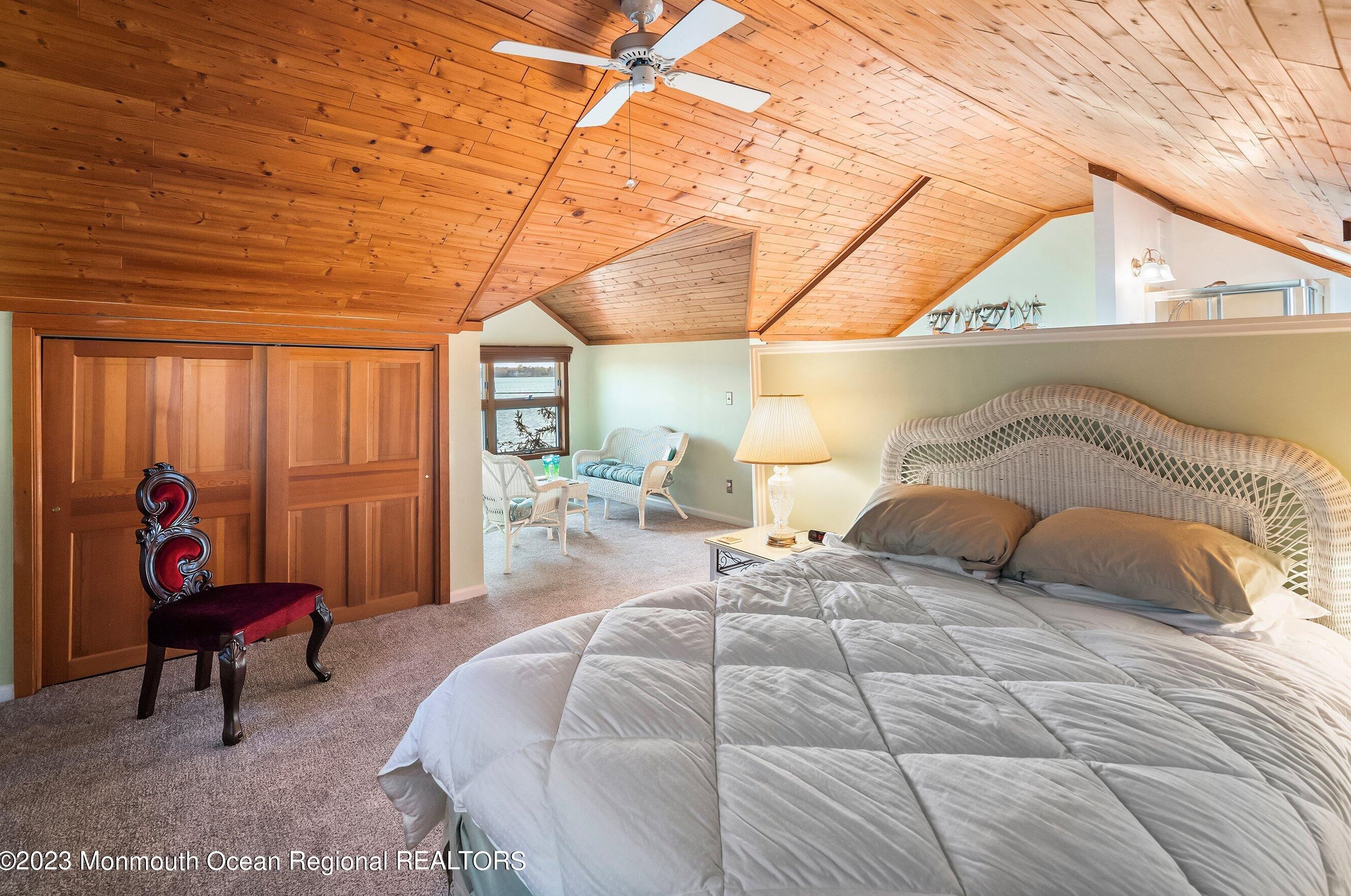 1212 Riviera Ave, Toms River NJ  08753-6948 exterior