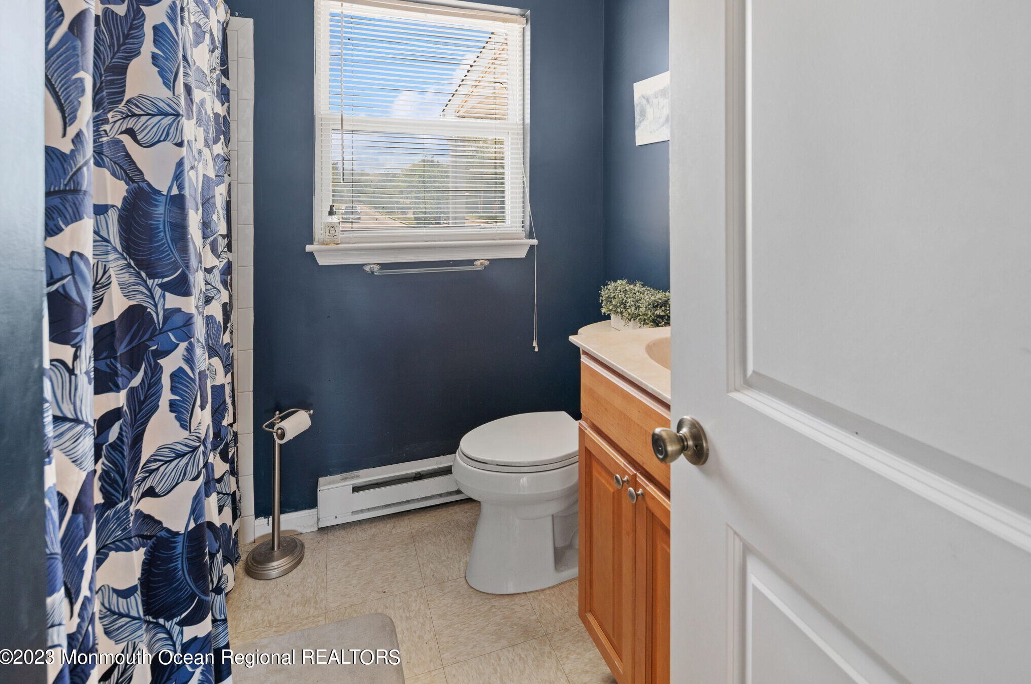 1369 Radio Rd, Tuckerton NJ  08087-1009 exterior