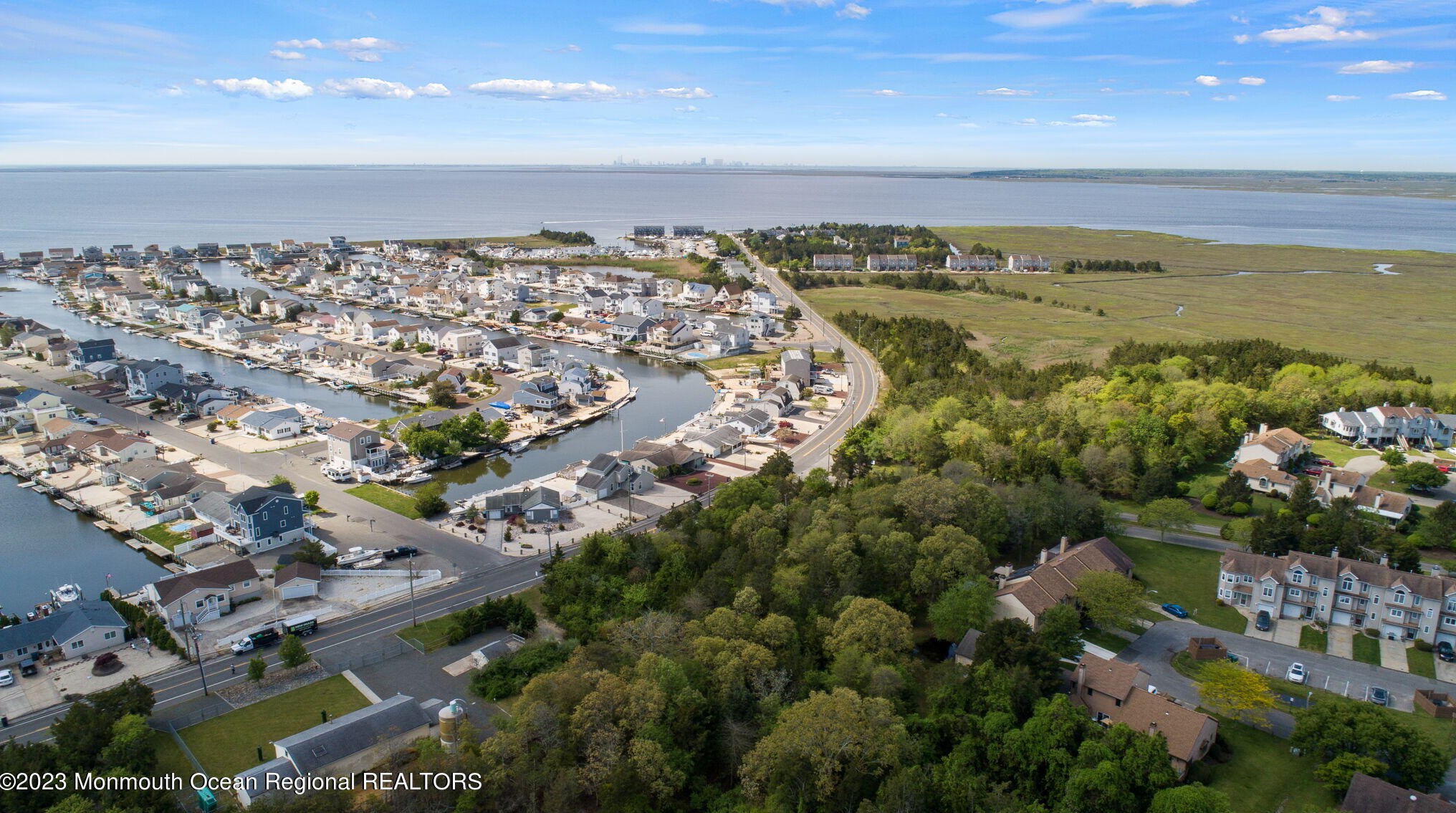 1369 Radio Rd, Tuckerton NJ  08087-1009 exterior