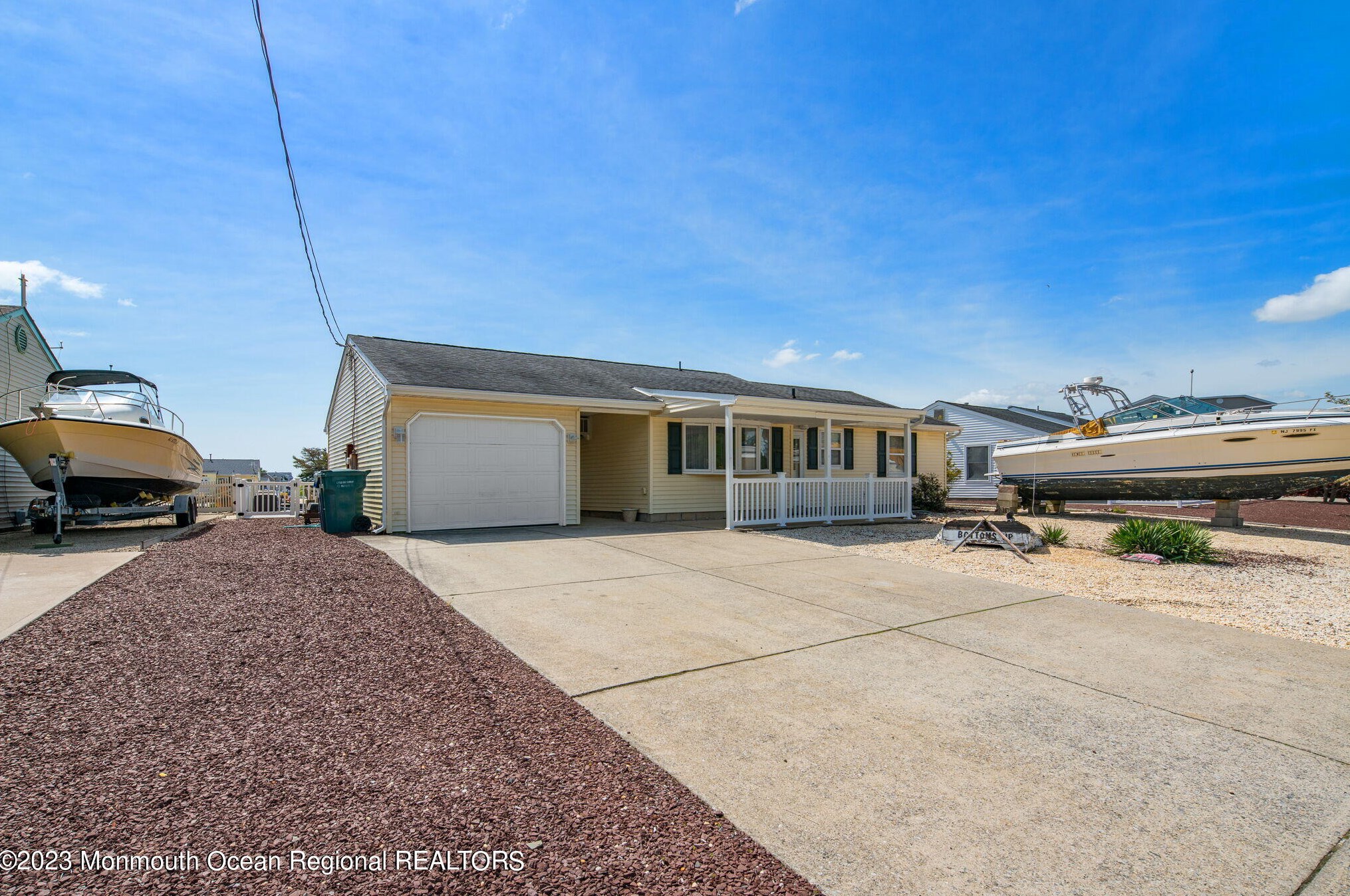 1369 Radio Rd, Tuckerton NJ  08087-1009 exterior