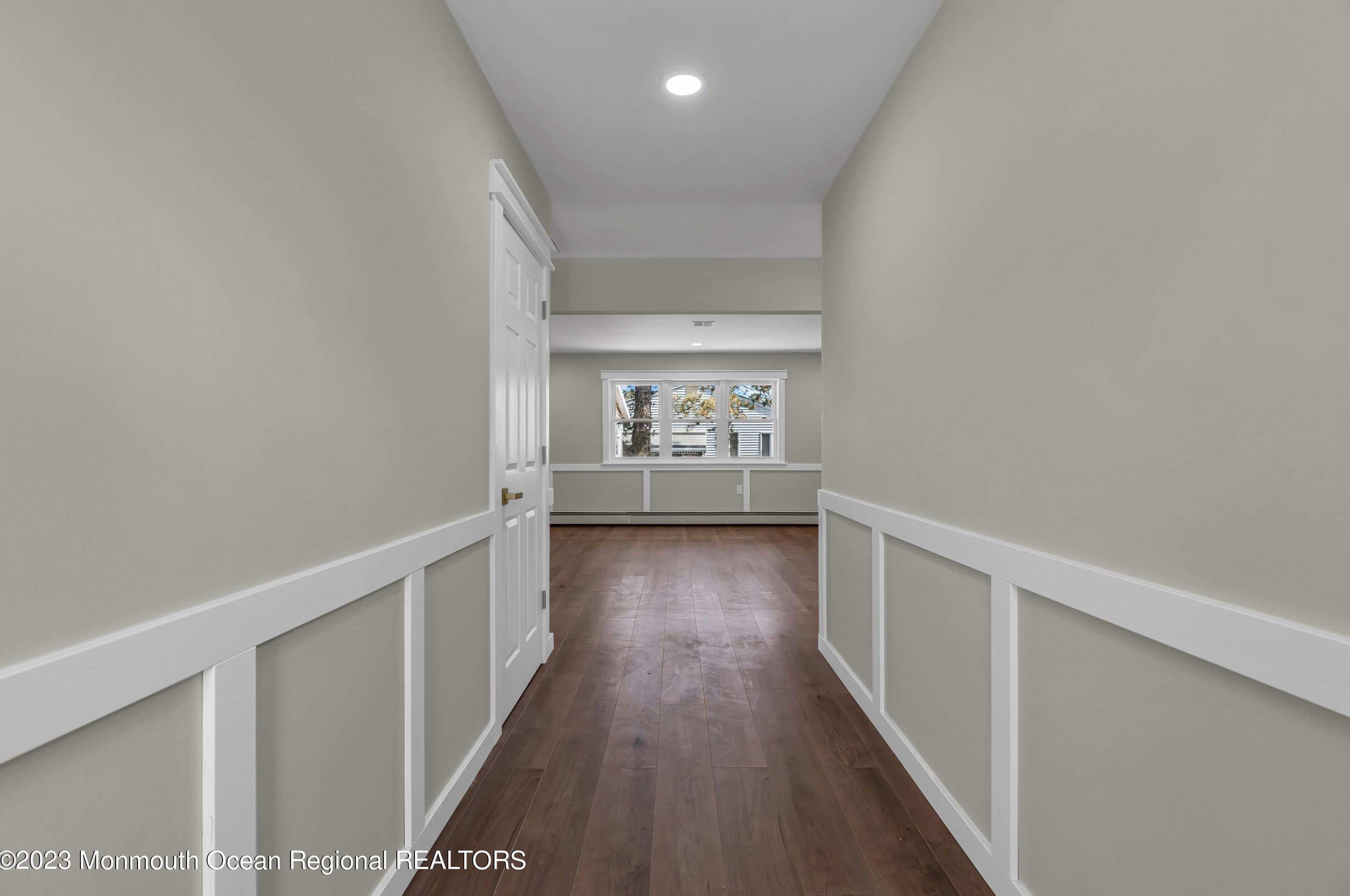 16 Wakan Ct, Toms River NJ  08757-6245 exterior