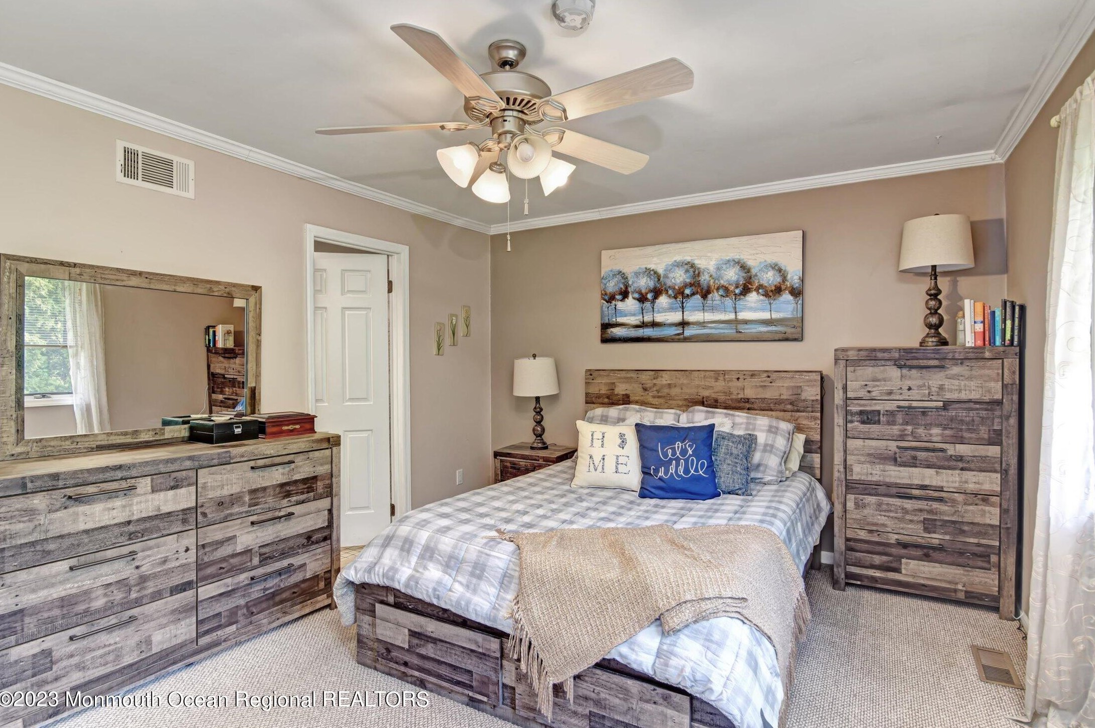 231 Grant Ave, Pompton Lakes NJ  07442-1100 exterior