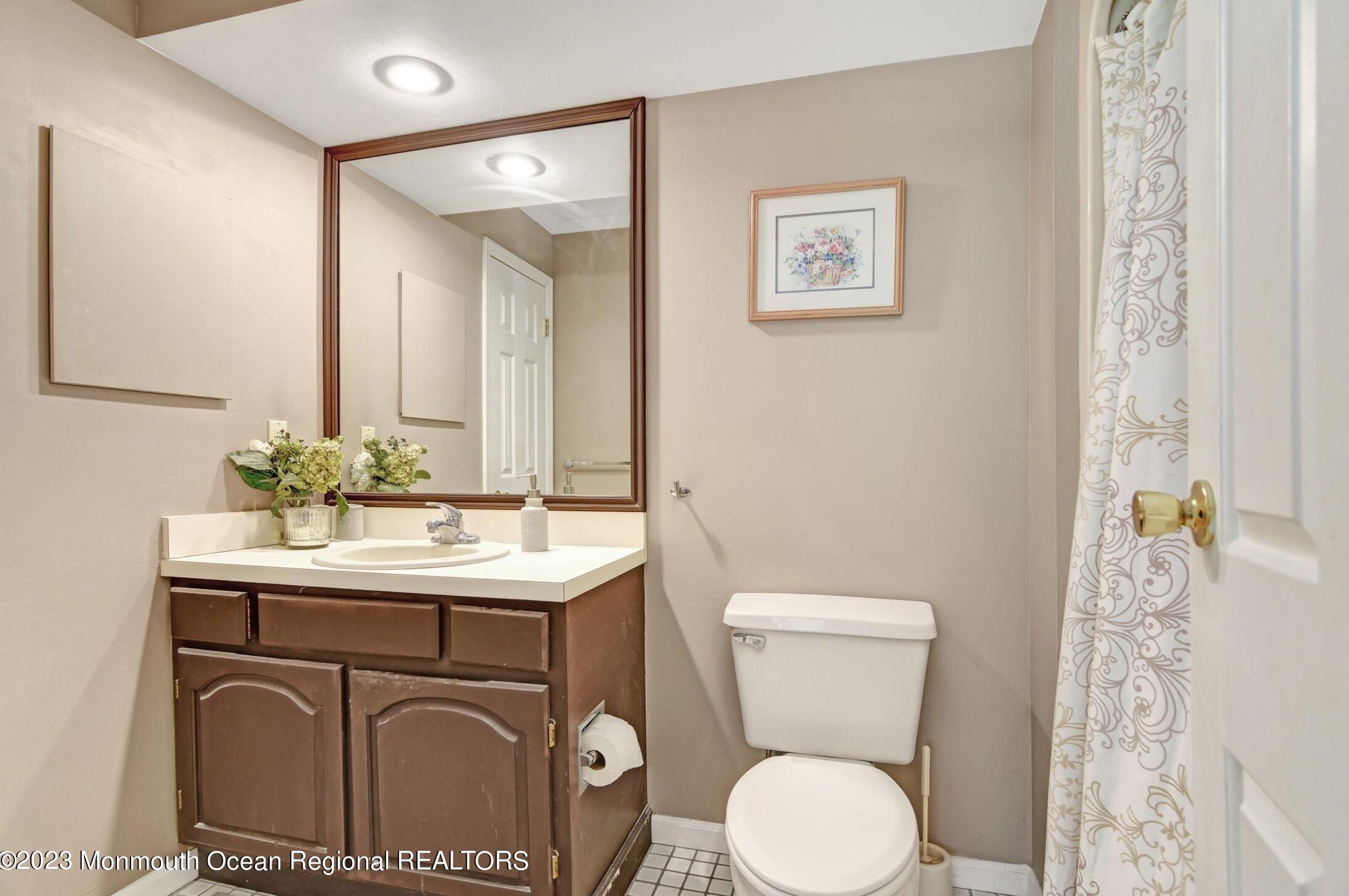 231 Grant Ave, Pompton Lakes NJ  07442-1100 exterior