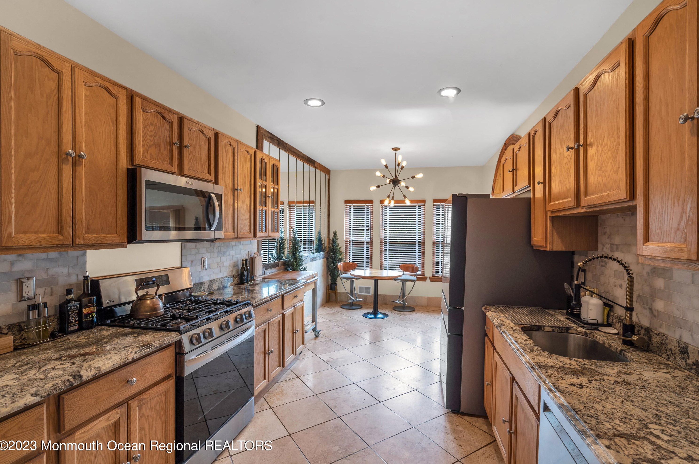 716 11th Ave, Toms River NJ  08757-1741 exterior