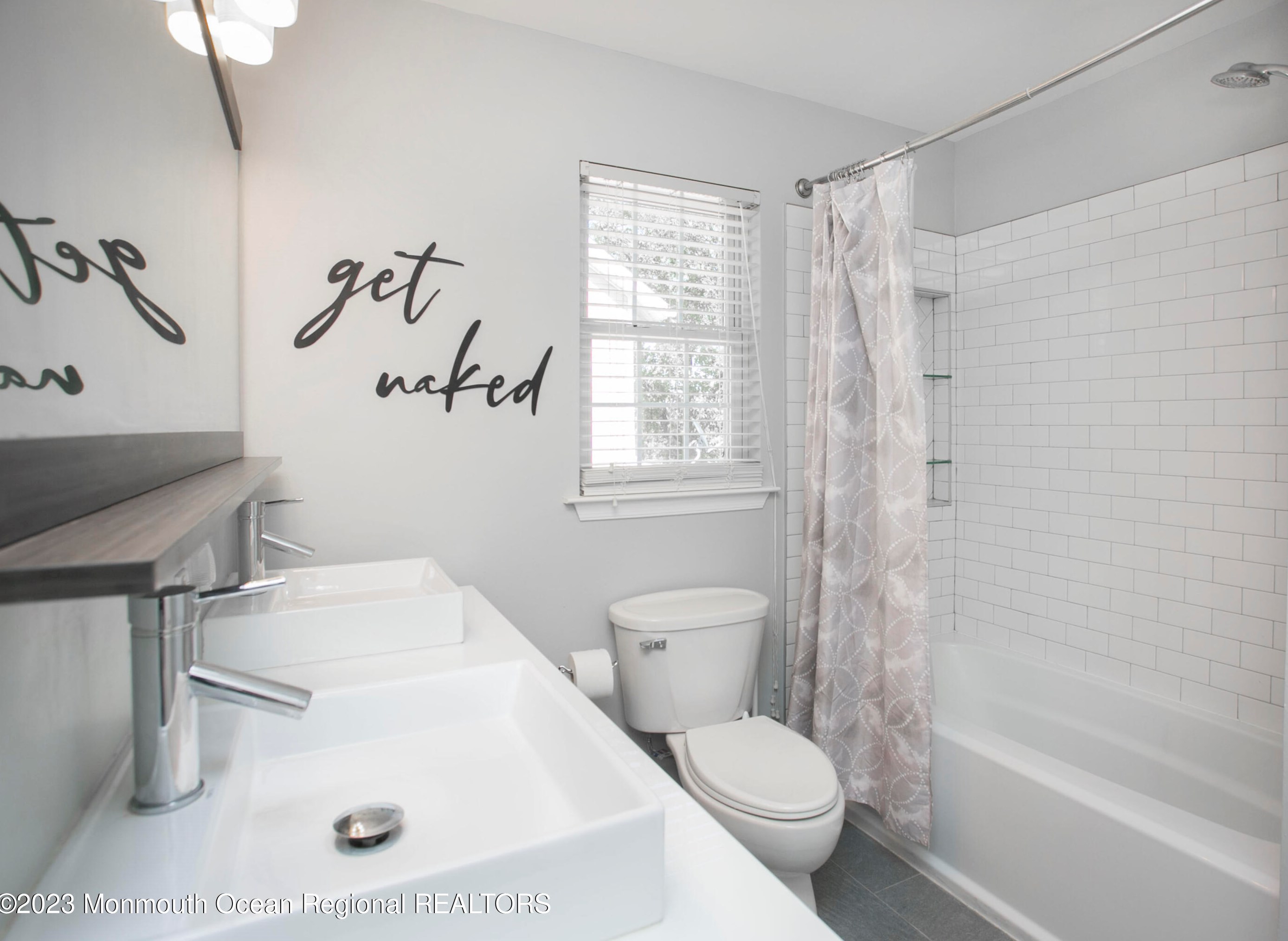 211 Lower Main St, Matawan NJ  07747-1041 exterior