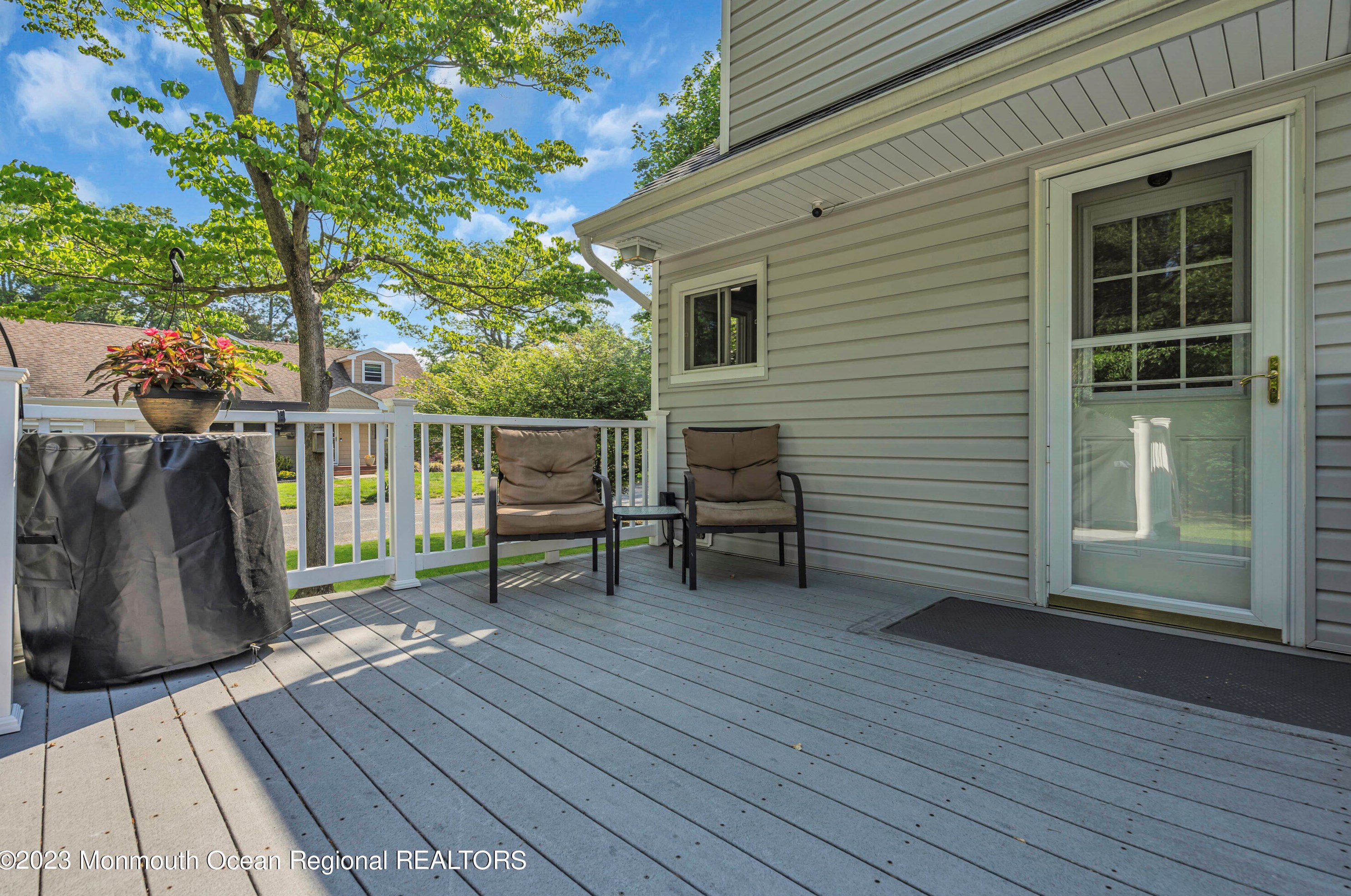 600 Forecastle Ave, Beachwood NJ 08722-2513 exterior