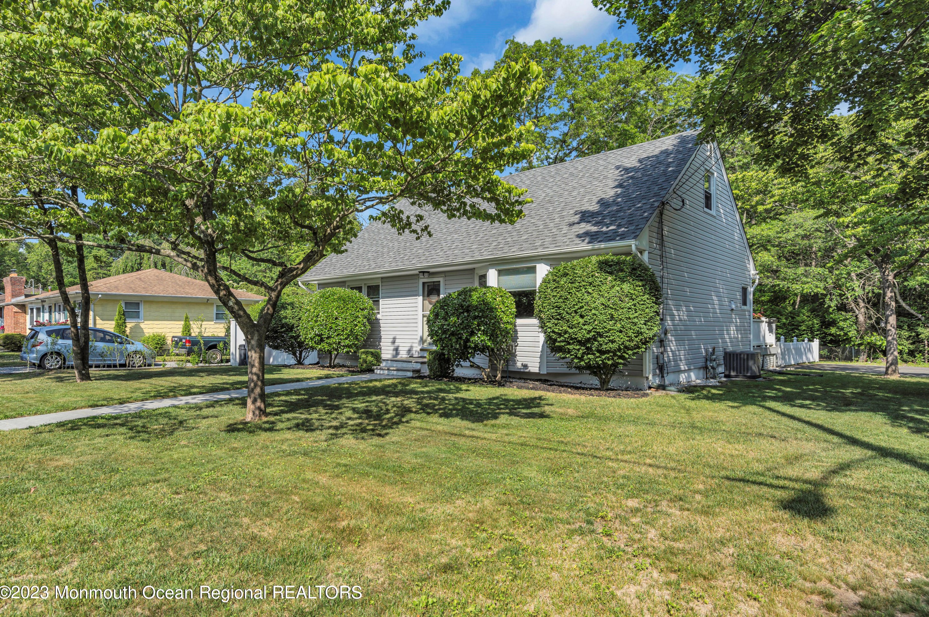 600 Forecastle Ave, Beachwood NJ 08722-2513 exterior