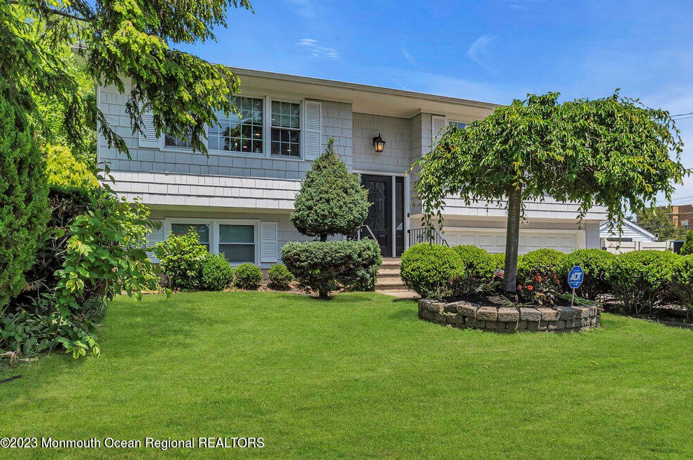 20 Monroe St, Keyport NJ  07735-1461 exterior