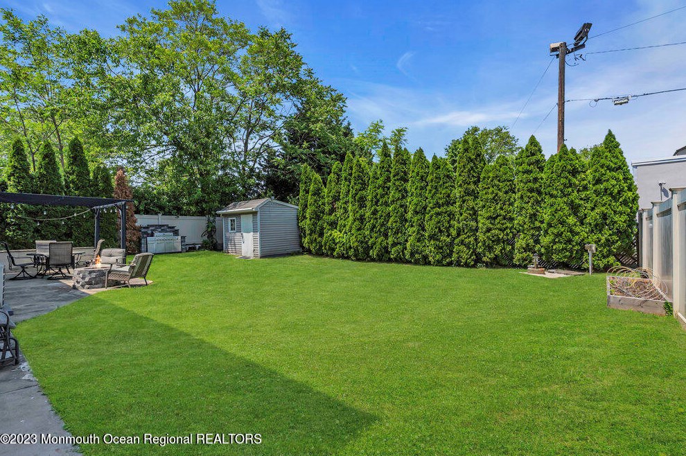 20 Monroe St, Keyport NJ  07735-1461 exterior